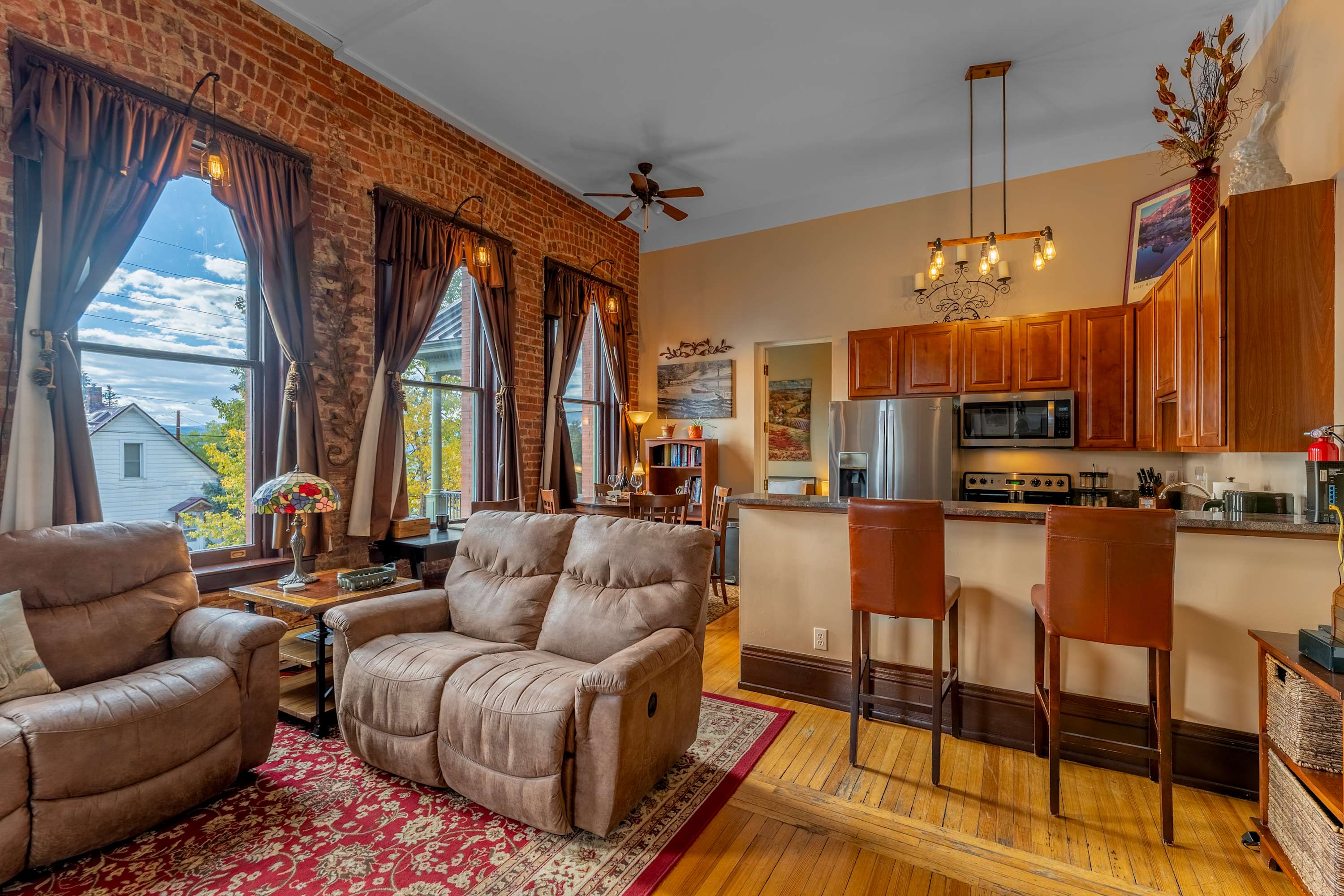 Historic Loft, Downtown Leadville, Balcony, Sauna — Leadville, CO — vacation rental