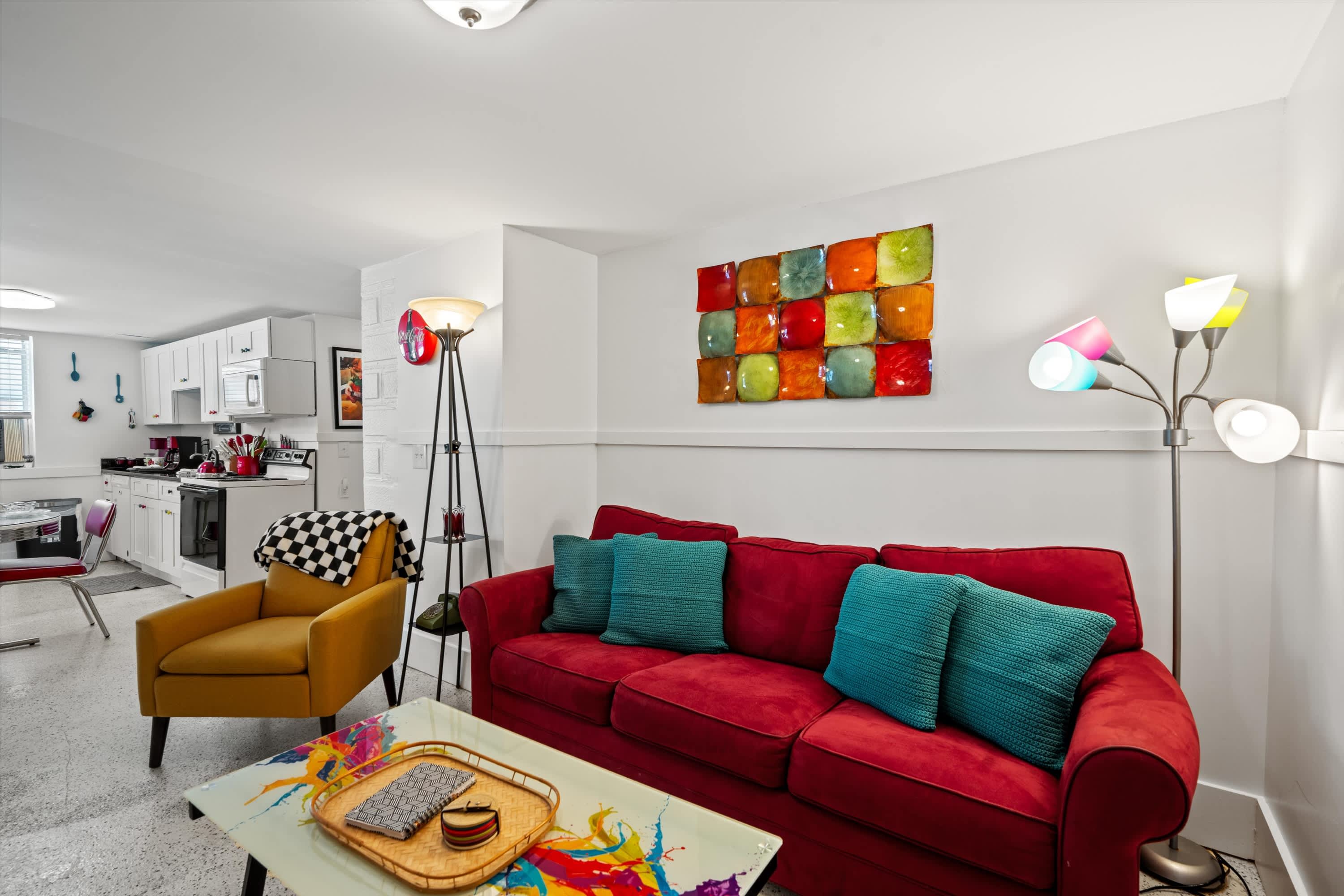 Retro 50s Apartment, Patio & Walk to Downtown in St. Augustine, FL