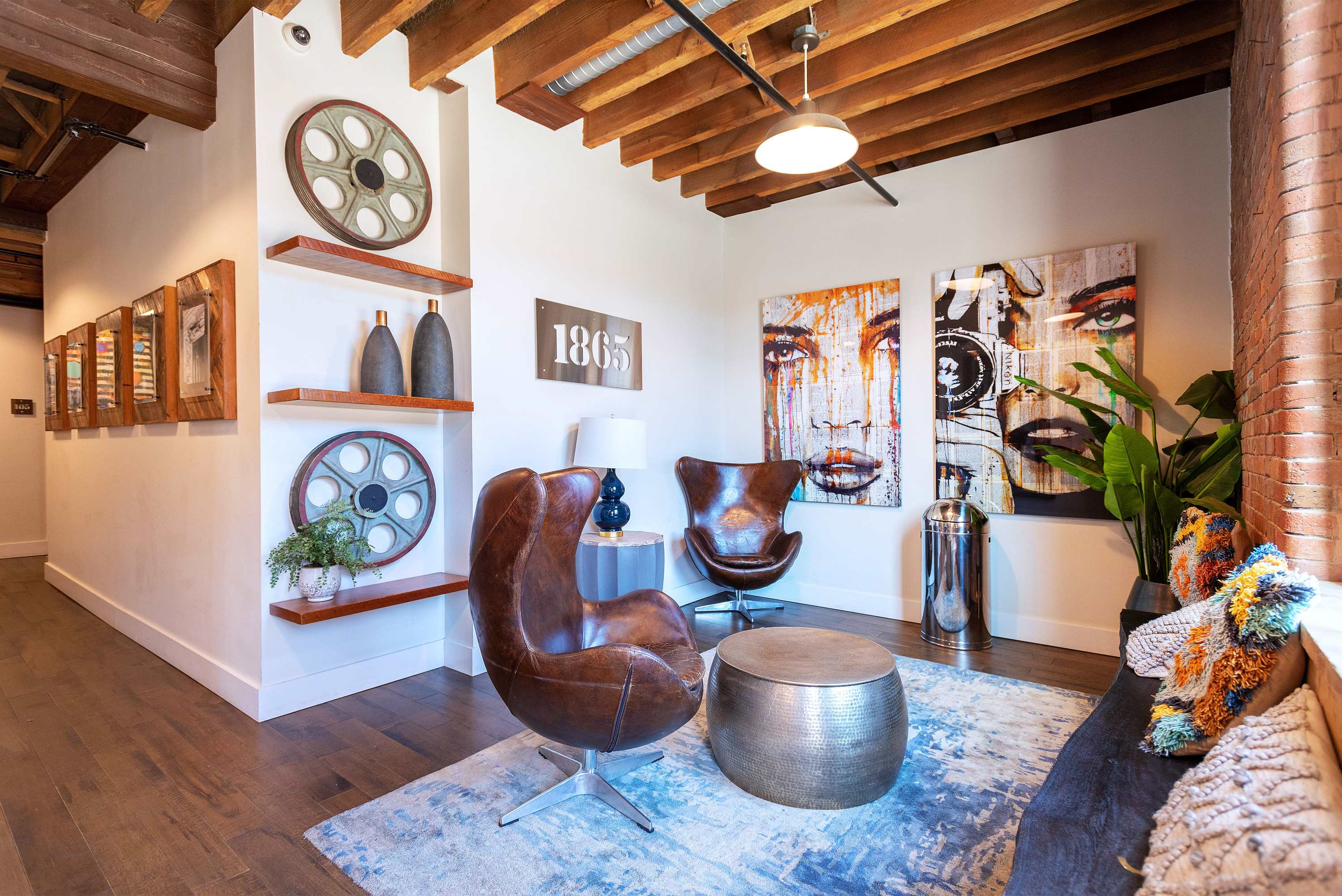 Pool+Parking | Music Row Condo | Walk to Broadway