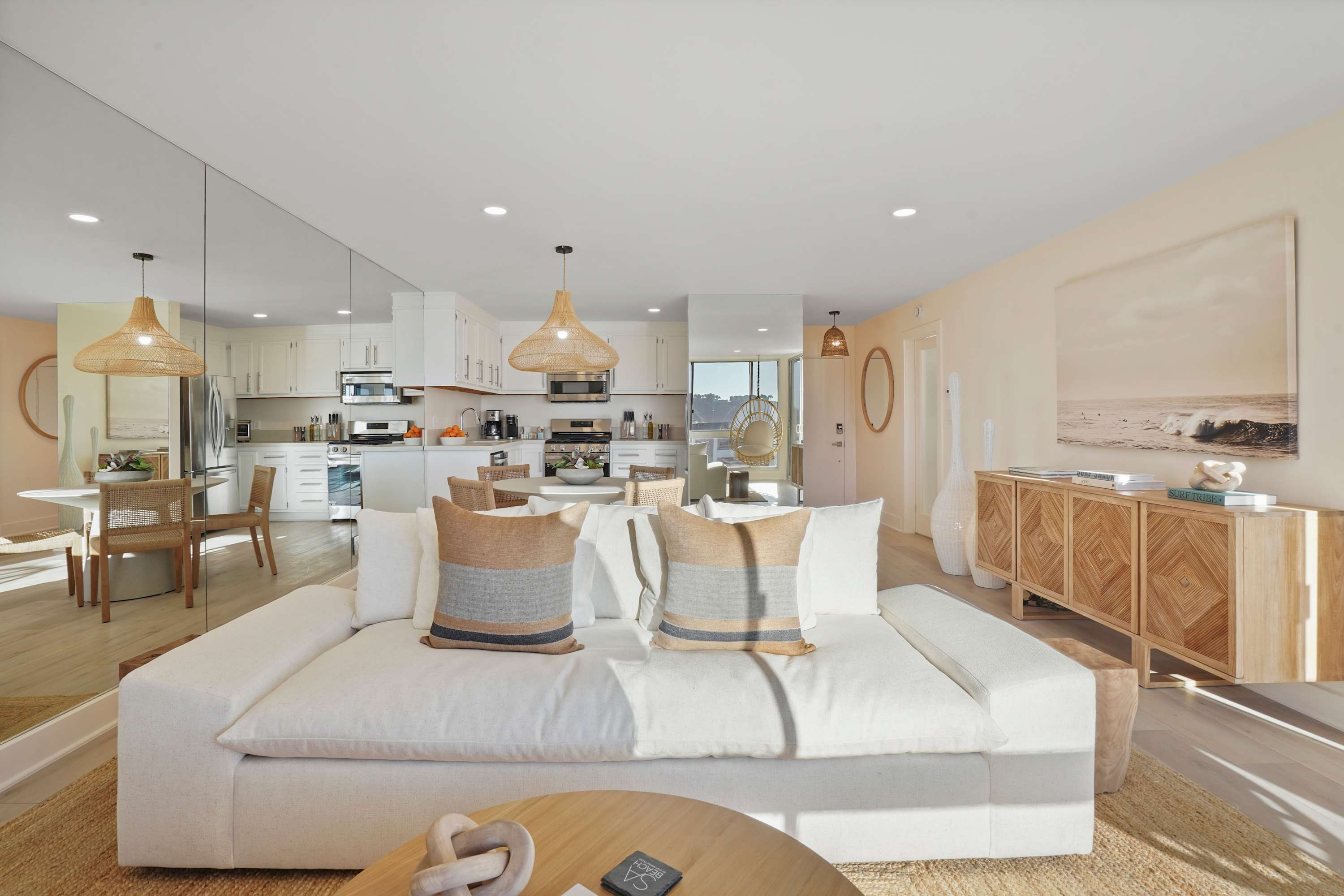 Chic, open-concept living and dining area, perfect for relaxation and intimate gatherings.