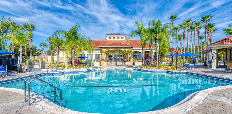 Charming Townhouse w/ Pool Near Disney Parks! 139 — Kissimmee, FL — vacation rental