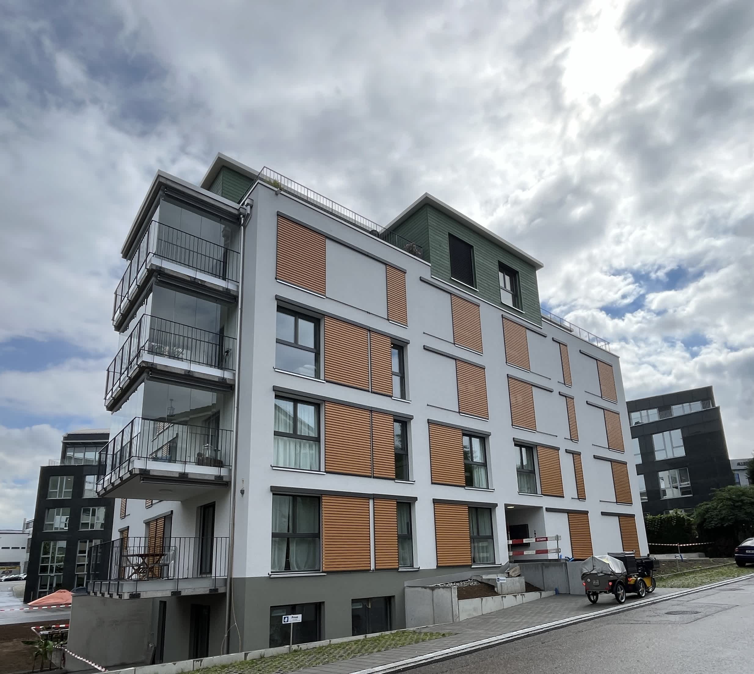 Modern Kloten Apartment by Train & Airport — Kloten, Zürich — vacation rental