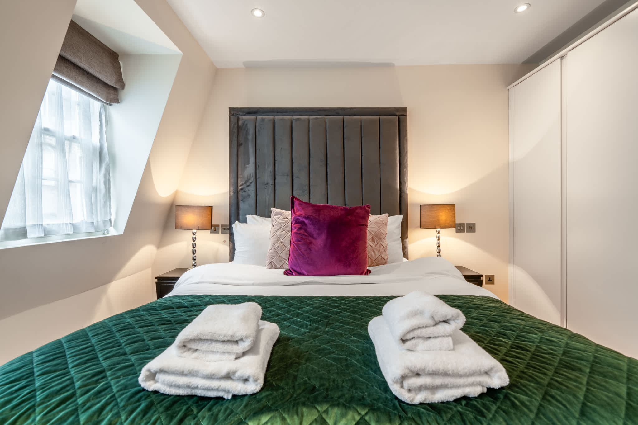 Tranquille Mayfair House in Shepherd Street W1J - Property image 2 - VivreStays