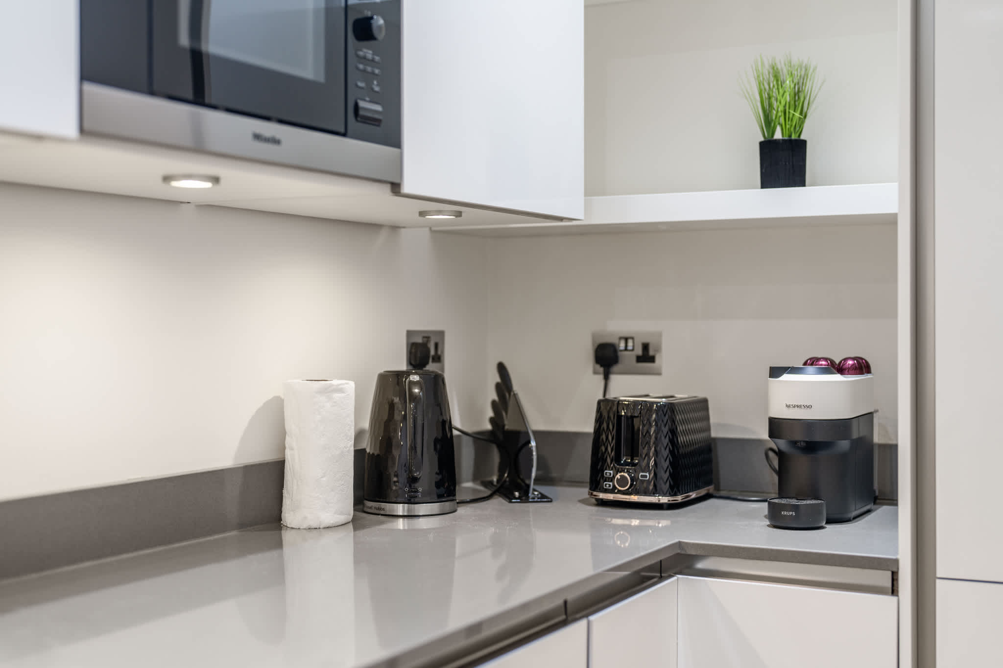 Tranquille Mayfair House in Shepherd Street W1J - Property image 23 - VivreStays