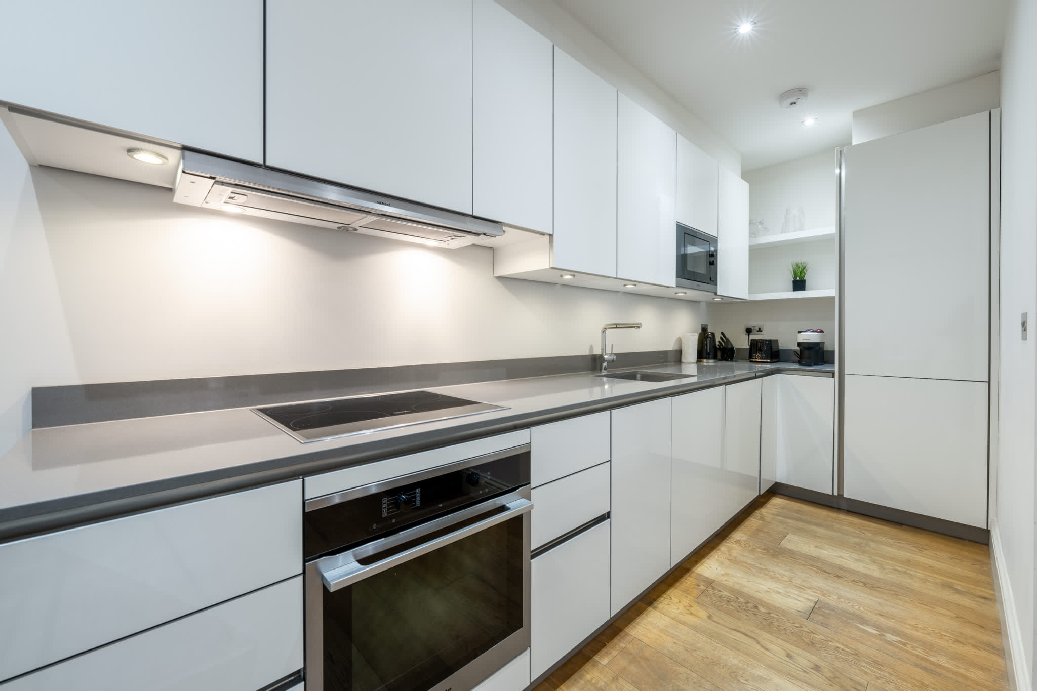 Tranquille Mayfair House in Shepherd Street W1J - Property image 17 - VivreStays