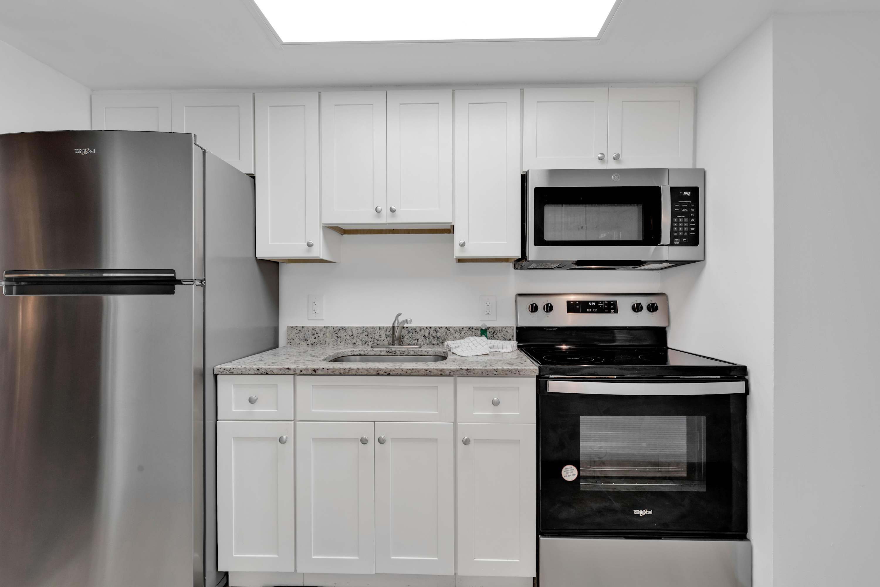 Oceanfront Family Friendly Condo with Pools | Photo 17