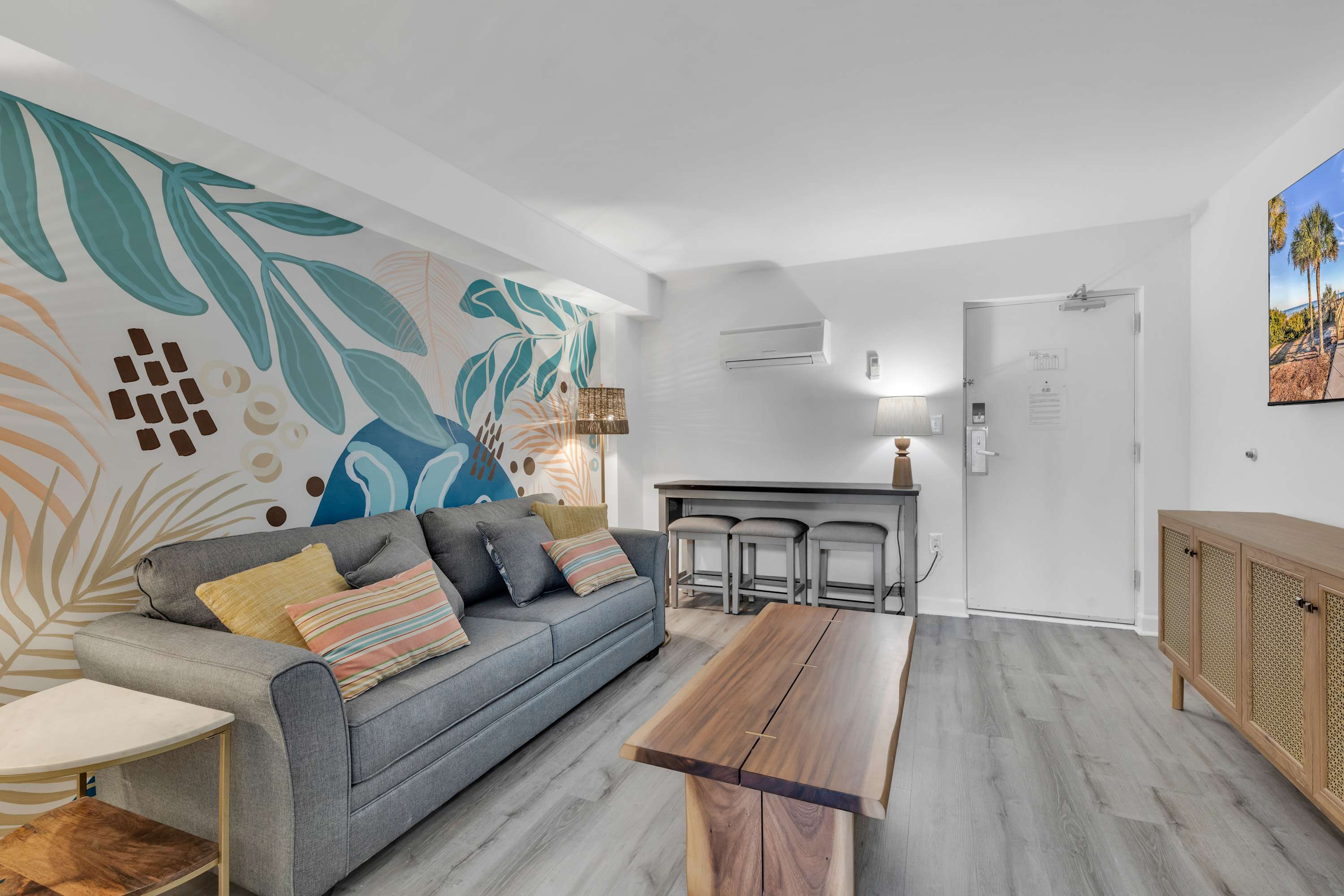 Oceanfront Family Friendly Condo with Pools | Photo 12