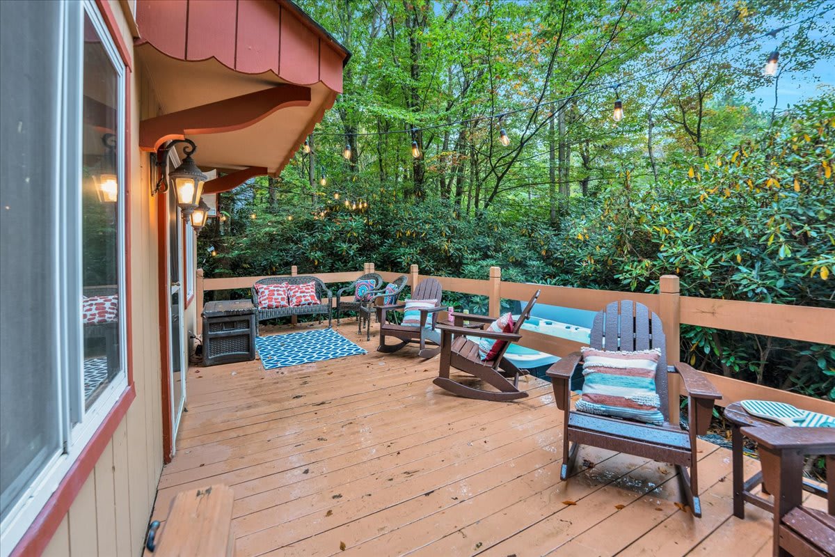 Camp Rock in the Poconos | Hot Tub & Firepit