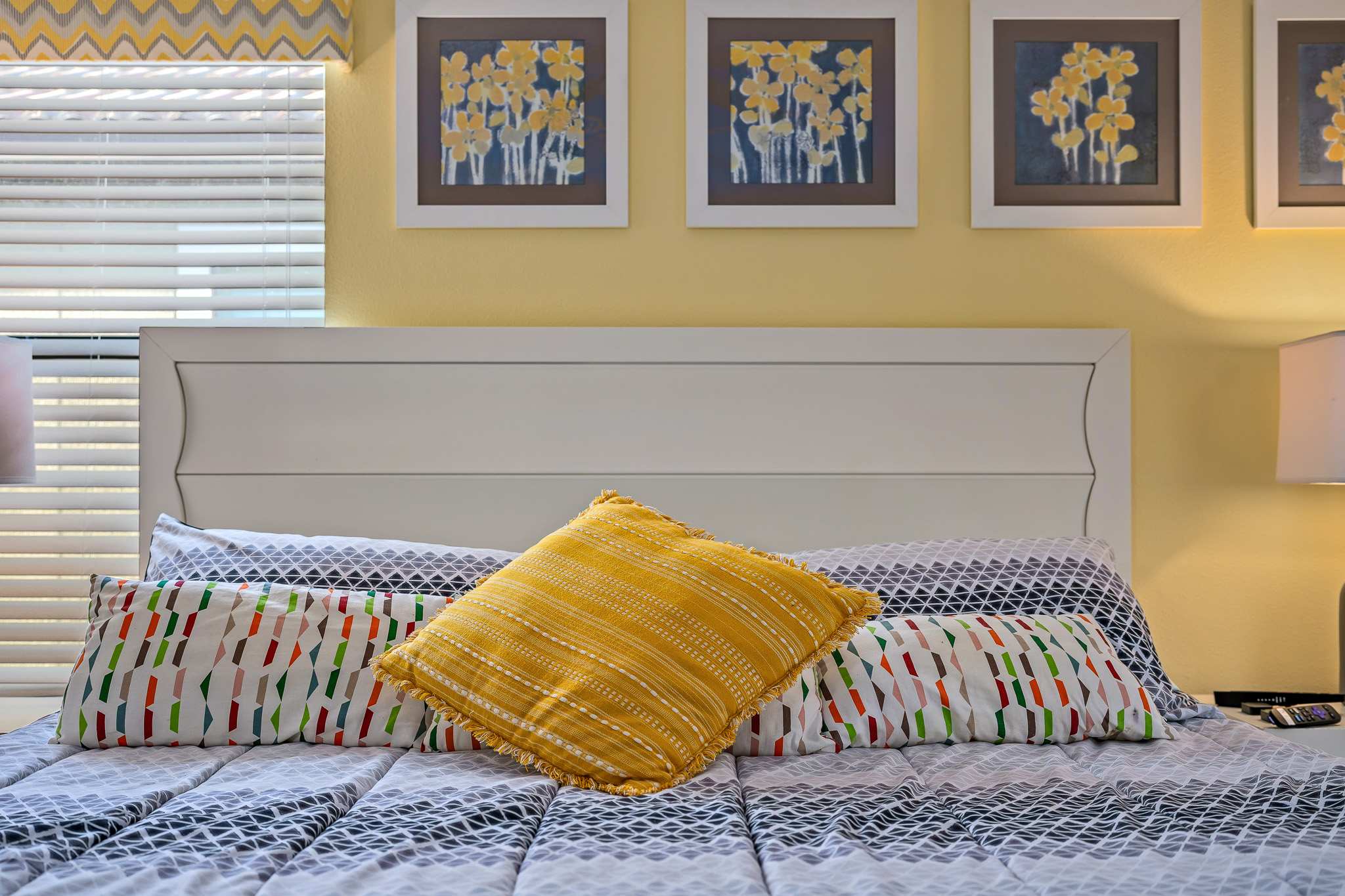 Spacious villa w/pool & hot tub, game & theater