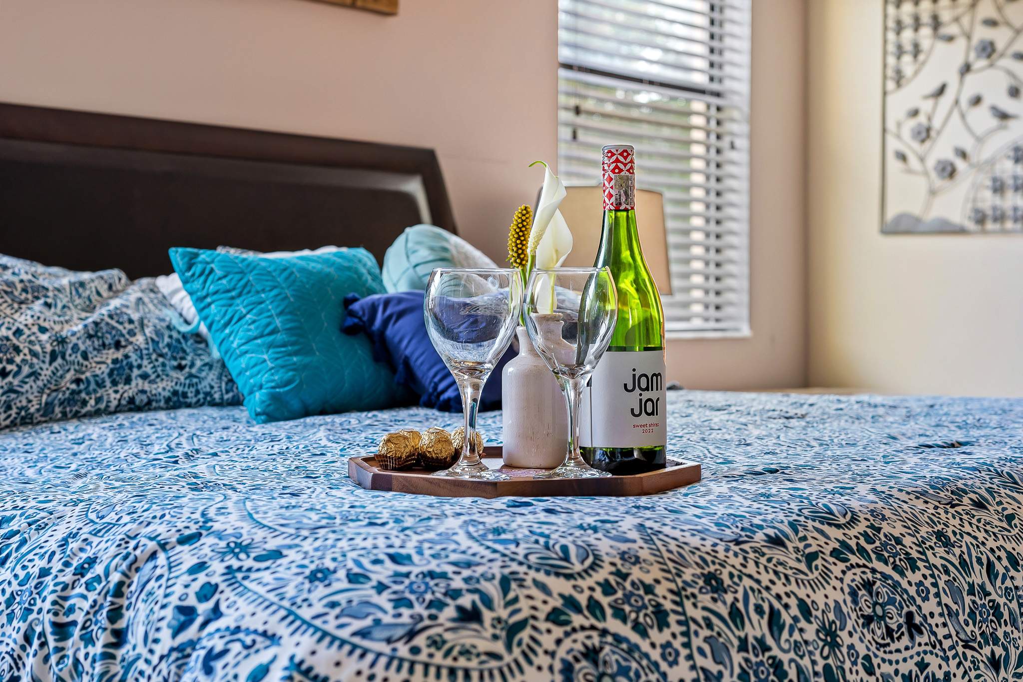 Spacious villa w/pool & hot tub, game & theater