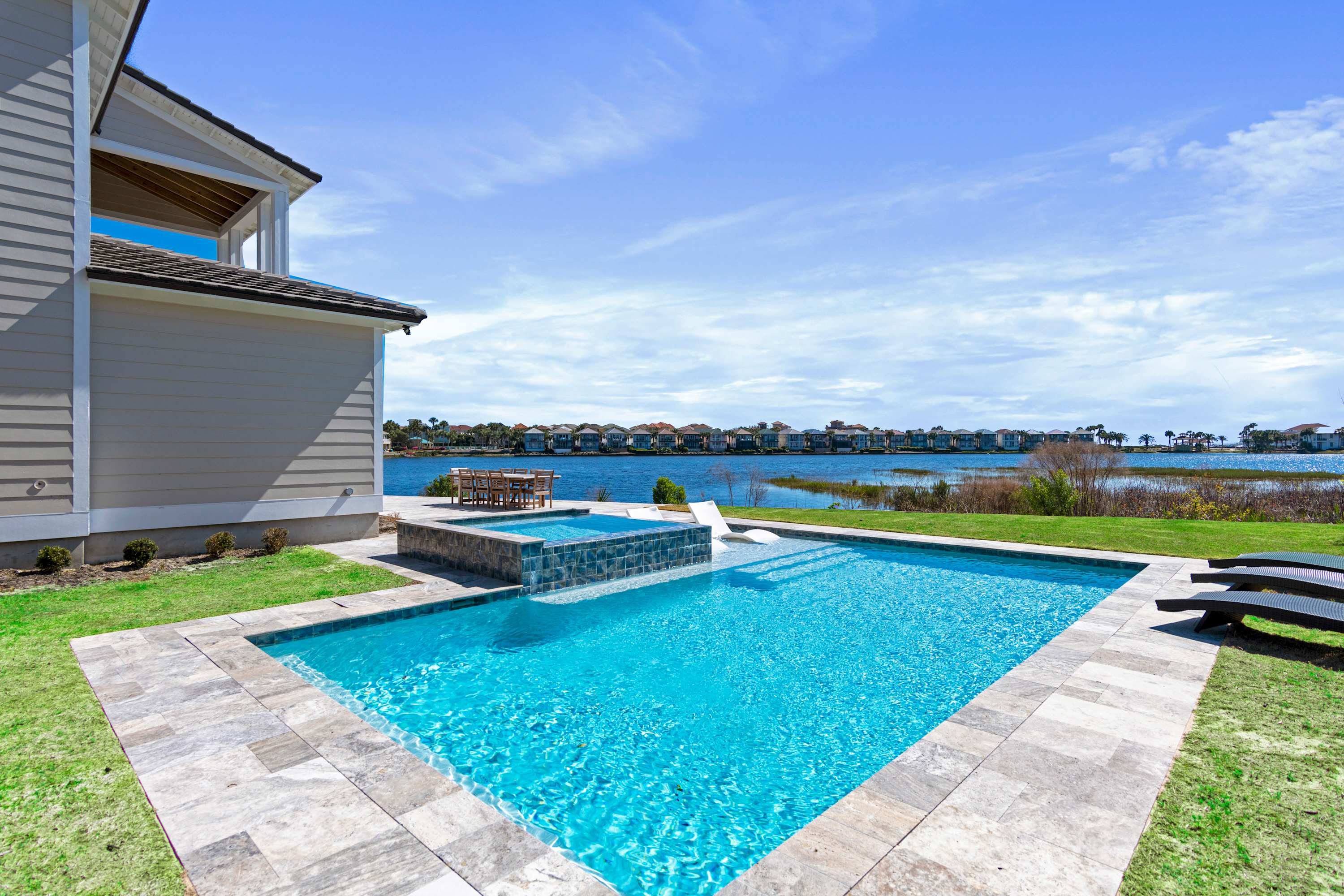 Luxury Waterfront, Heated Pool | Sea Glass