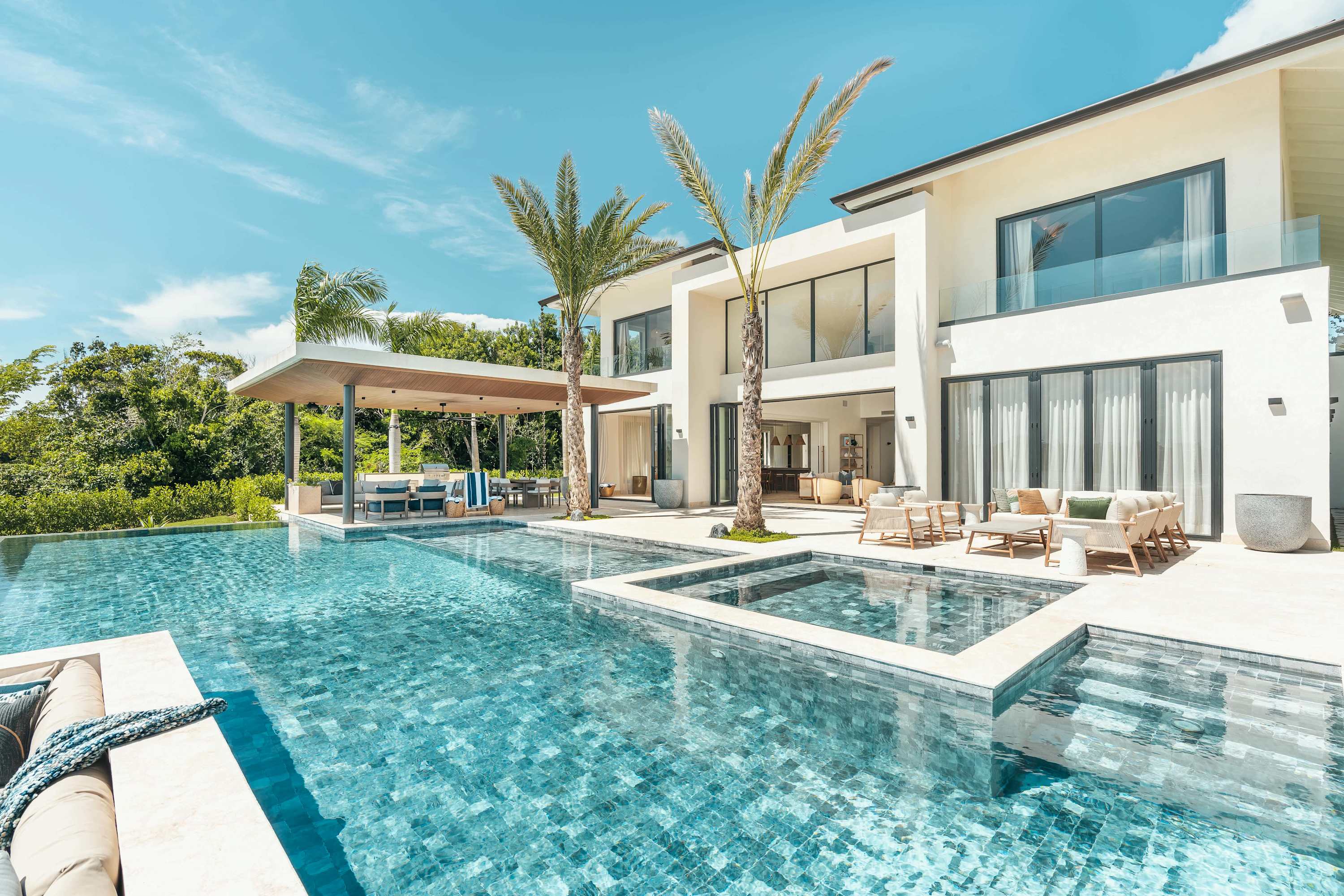 Canoa 6 - Spectacular 5 BDR villa with lake view — Punta Cana, La Altagracia Province — vacation rental
