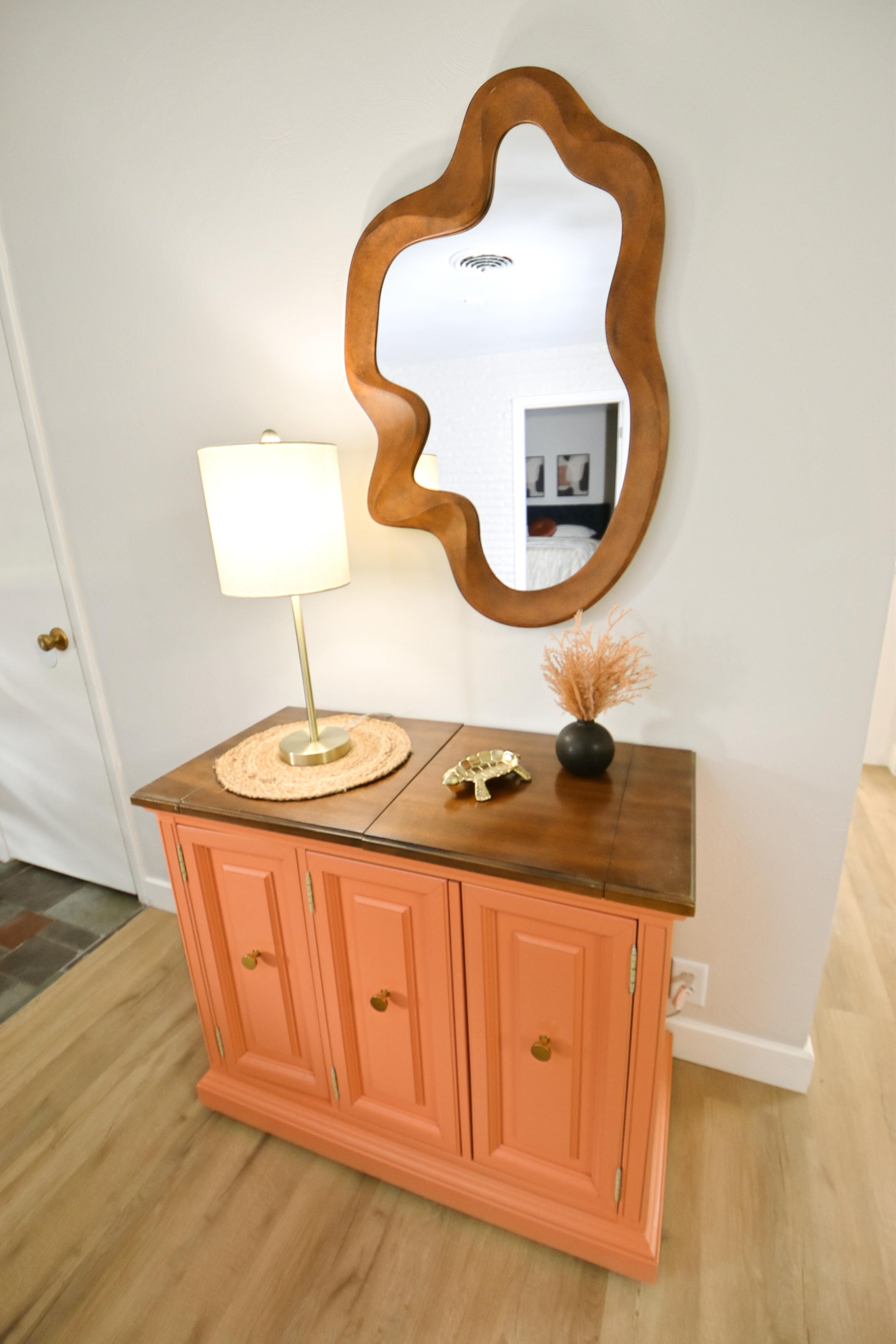 Mid Century Modern with modern touches, 10 min walk to Notre Dame! (1831) 6