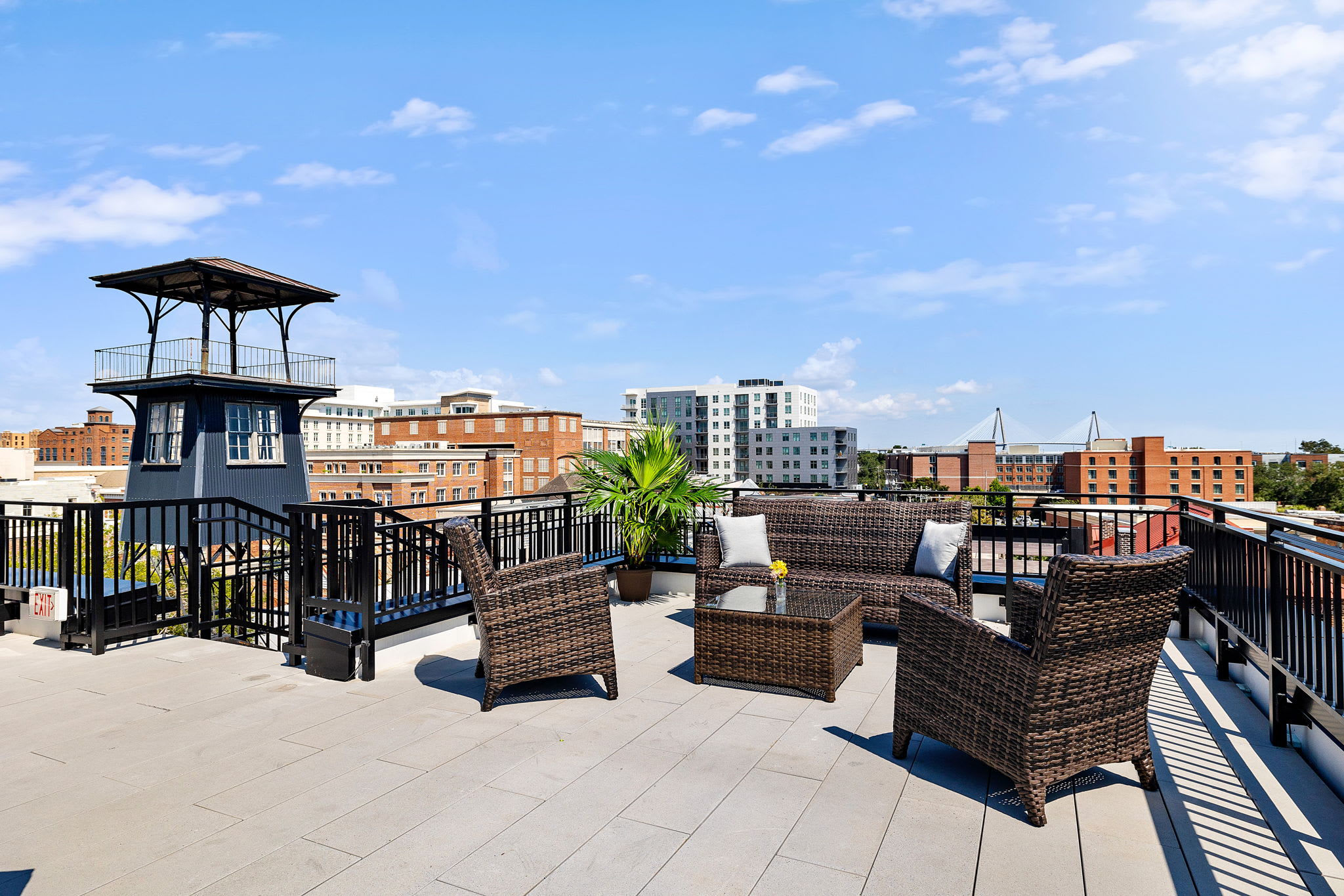 Welcome to your Downtown Charleston 1BR/1BA Home - Fire Tower! Shared rooftop with endless views of Charleston and the Ravenel Bridge!