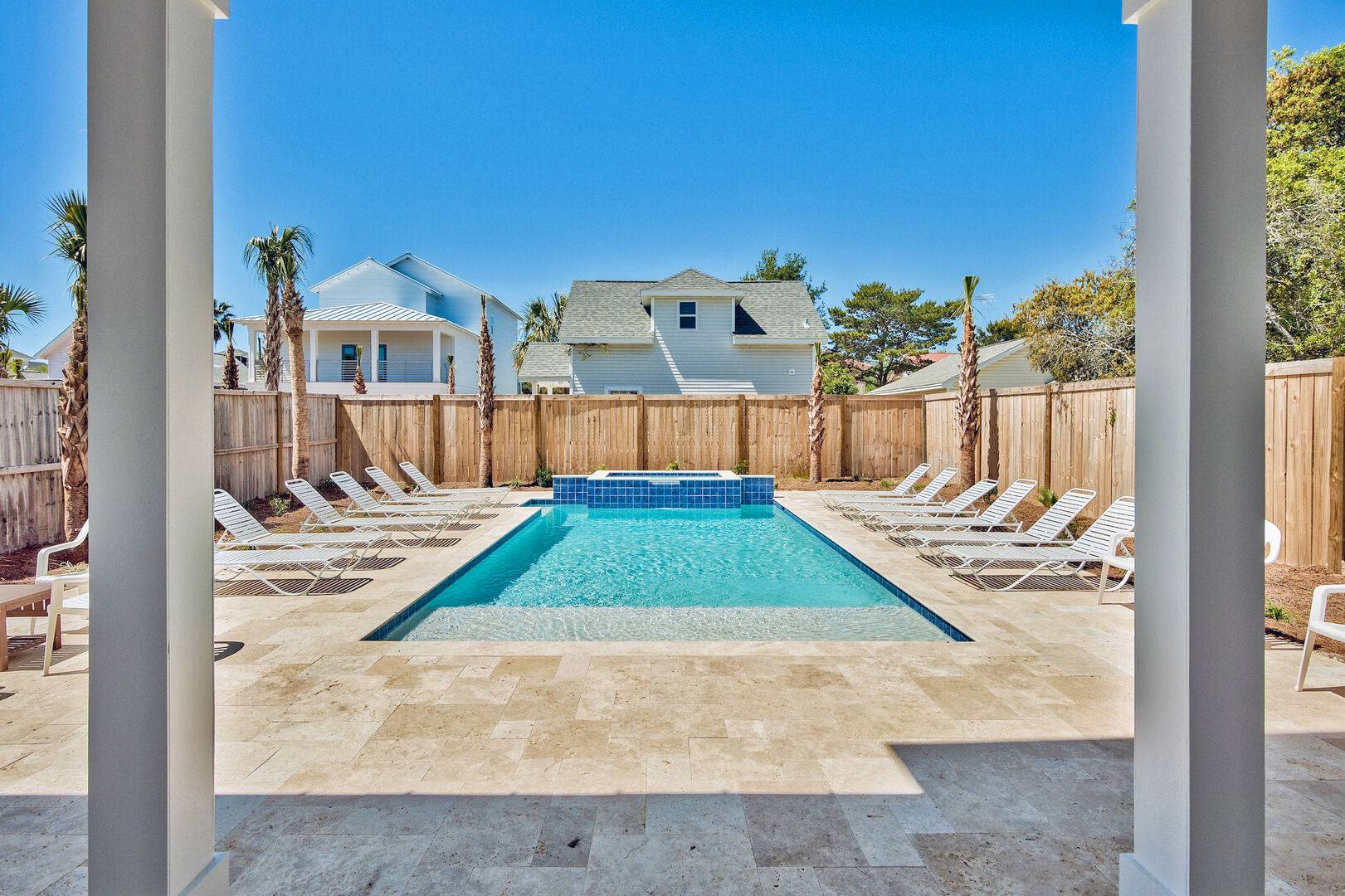 Pool & Spa, Game Room, Pet-Friendly | Kings Court