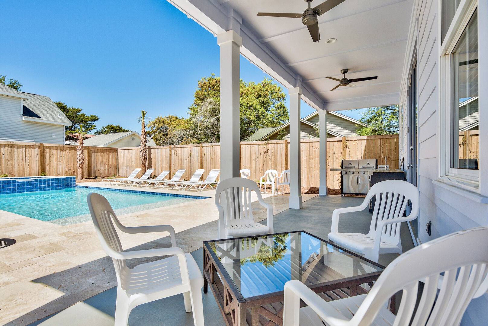 Pool & Spa, Game Room, Pet-Friendly | Kings Court