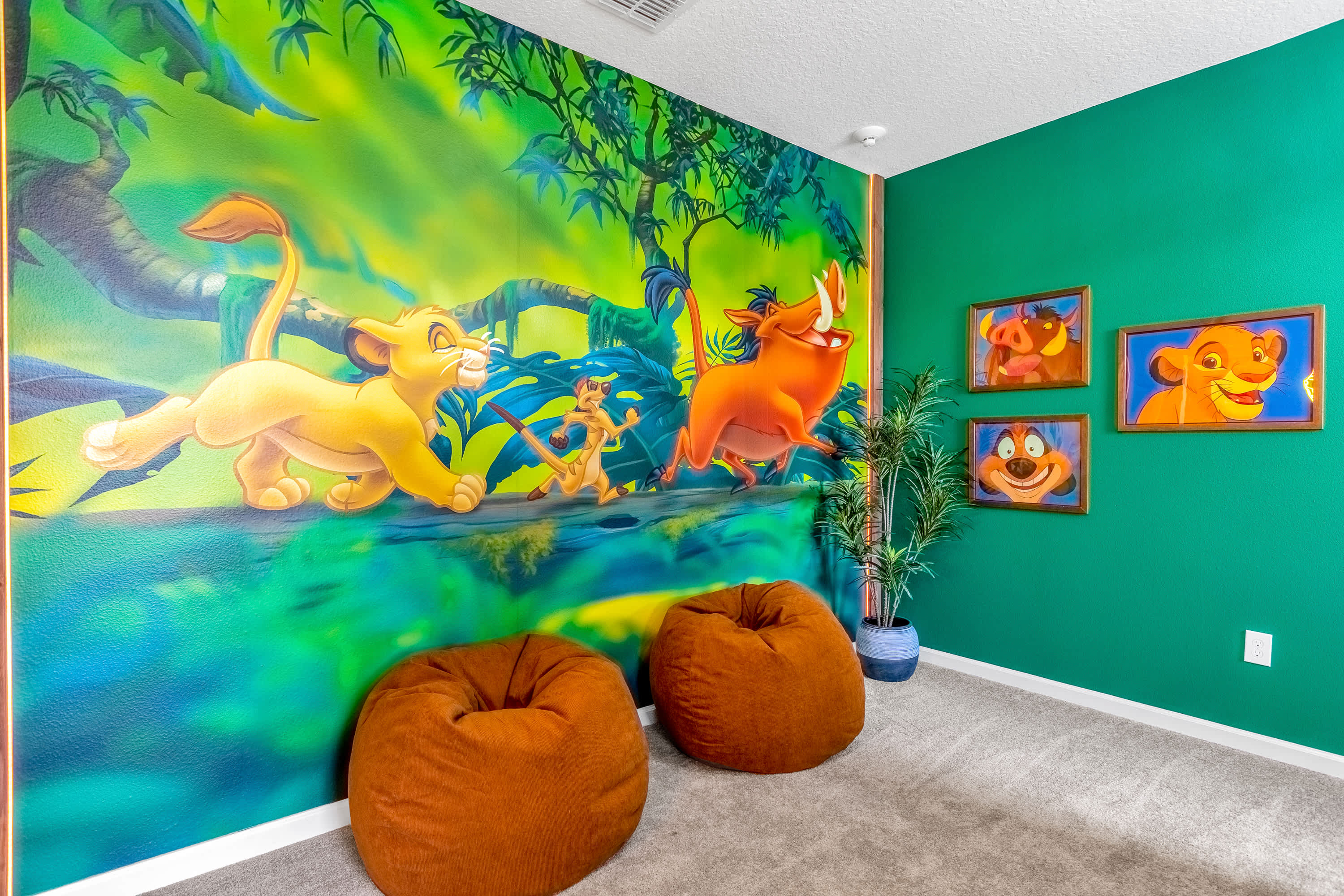 Disney's The Lion King Themed Bunk-Bed Room