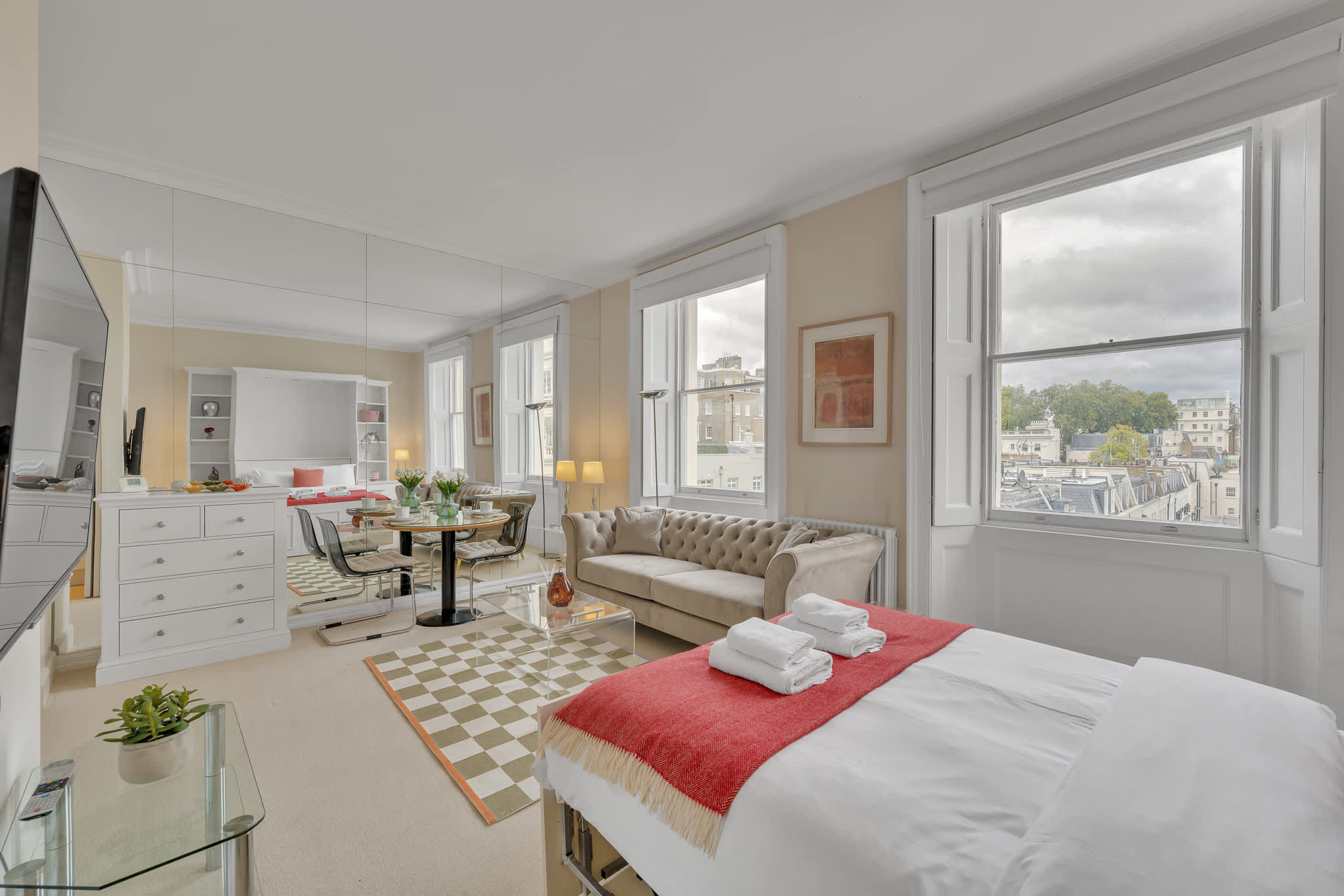 Bright Studio in Belgravia with views in Lyall Street SW1 - Property image 5 - VivreStays