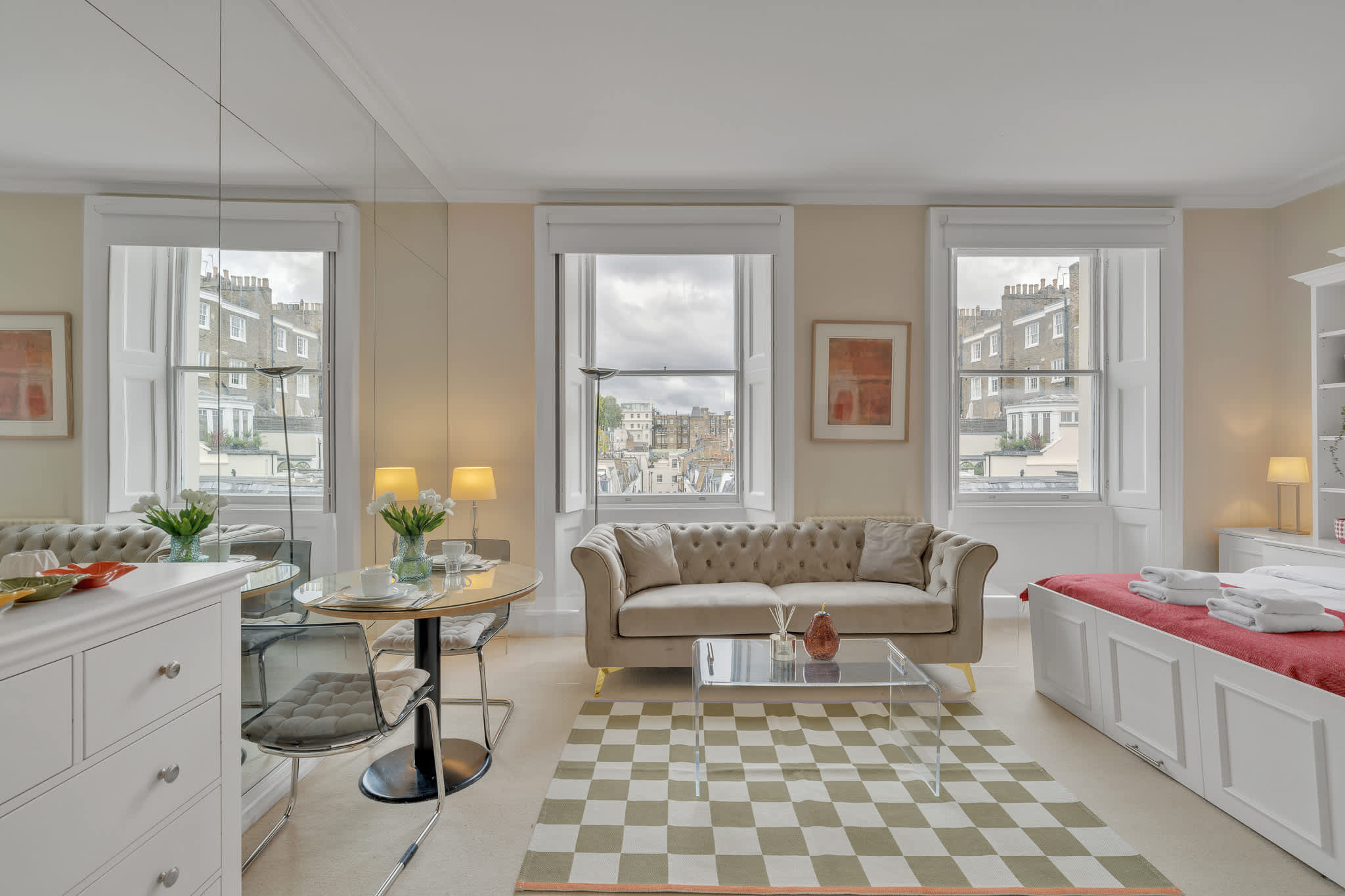 Bright Studio in Belgravia with views in Lyall Street SW1 - Property image 6 - VivreStays