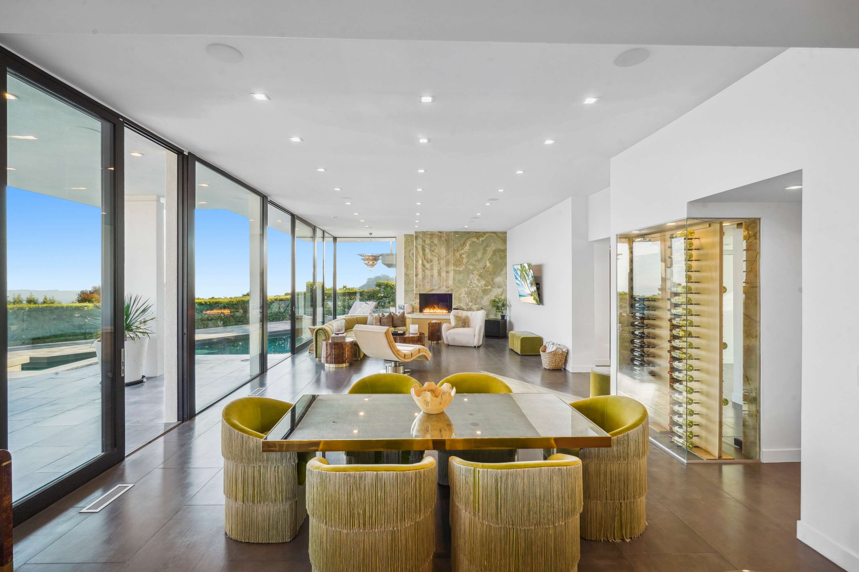 Stylish dining area with uninterrupted views, perfect for upscale entertaining.