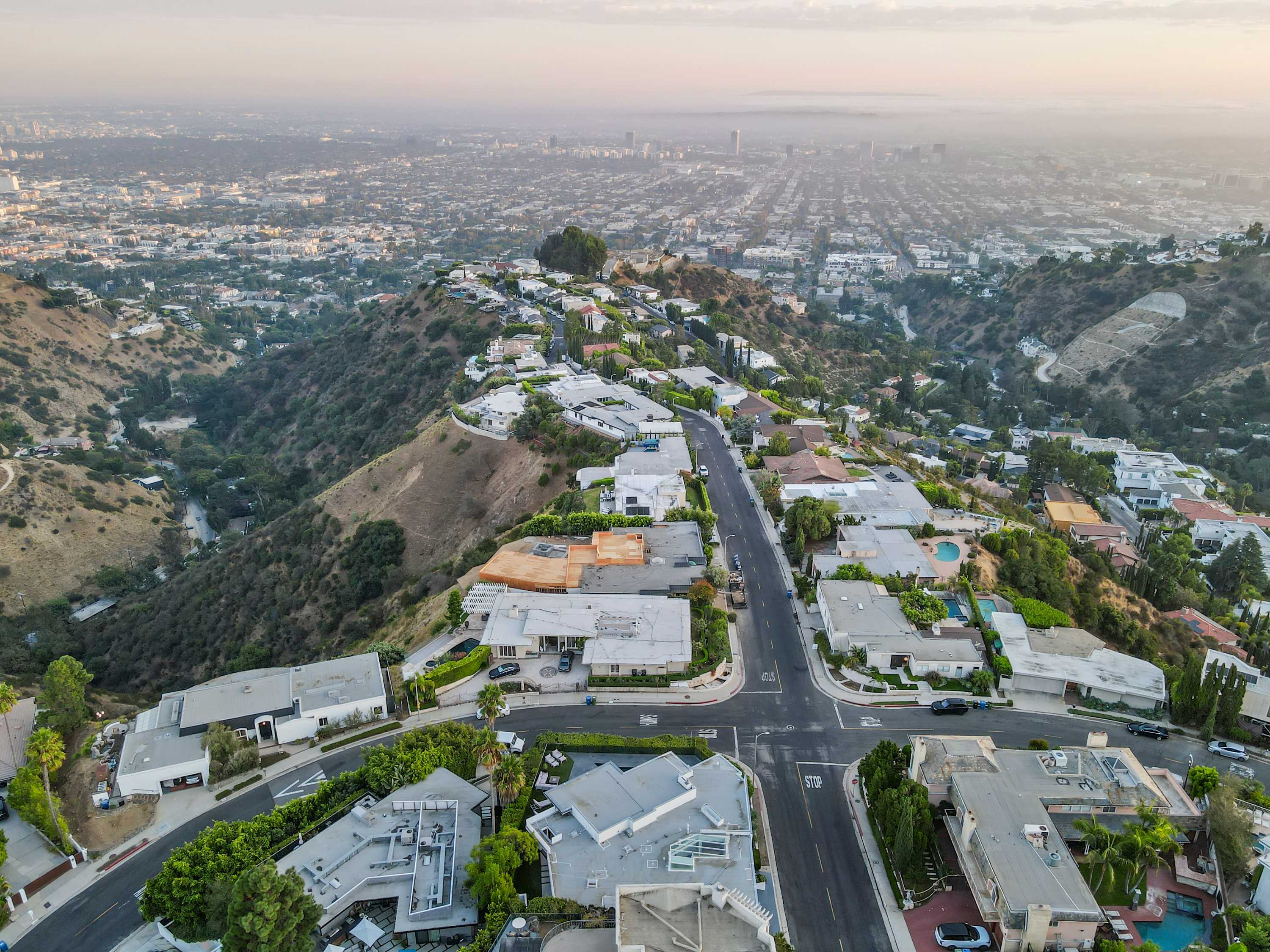 Minutes away from the iconic Sunset Strip, close to world-class dining and entertainment.
