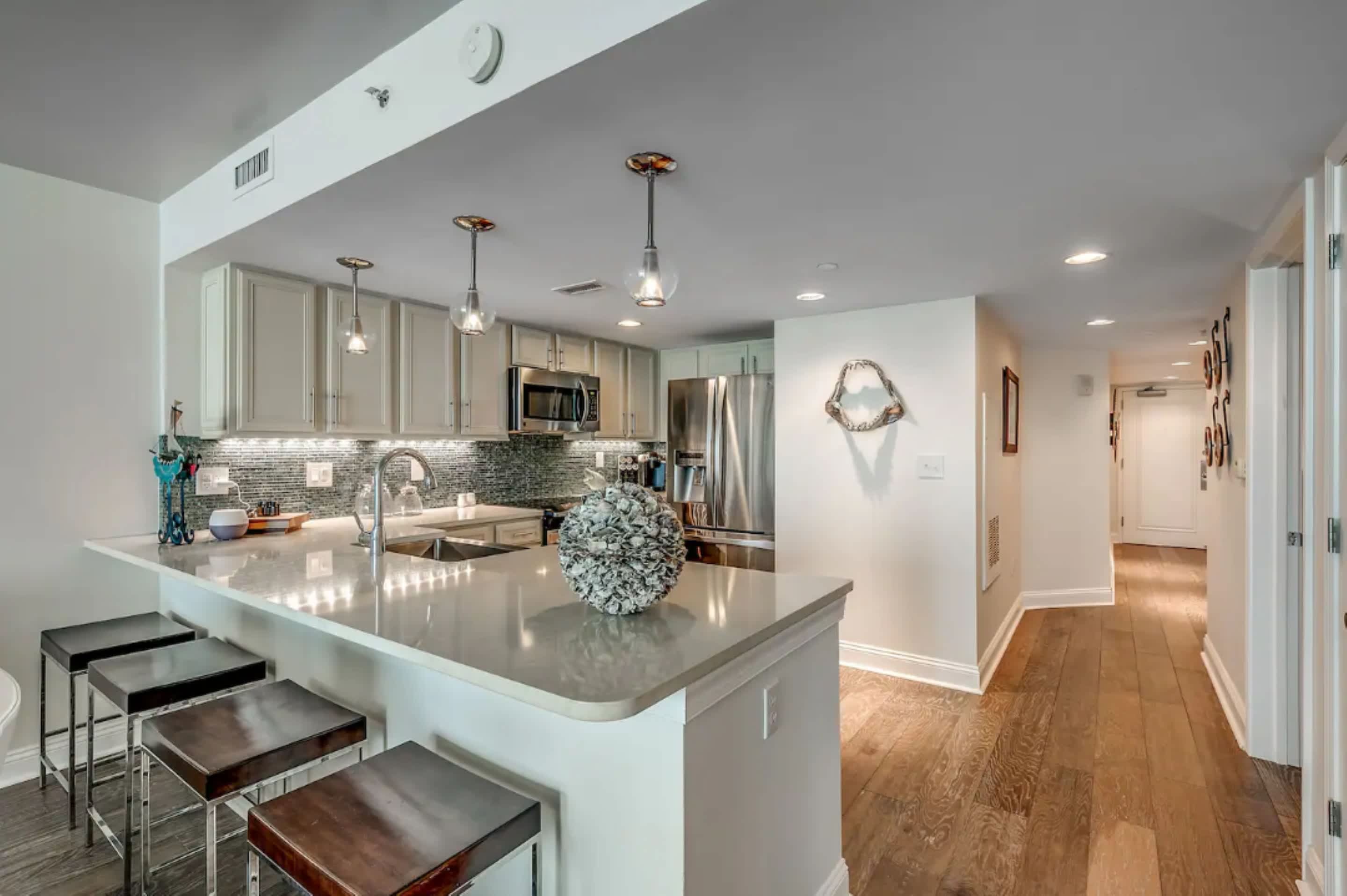 Luxury Oceanfront 3 Bedroom at Sandy Beach | Photo 3