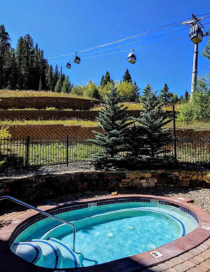 Zephyr Riverside, Ski-in/out | Hot Tub | WP Resort