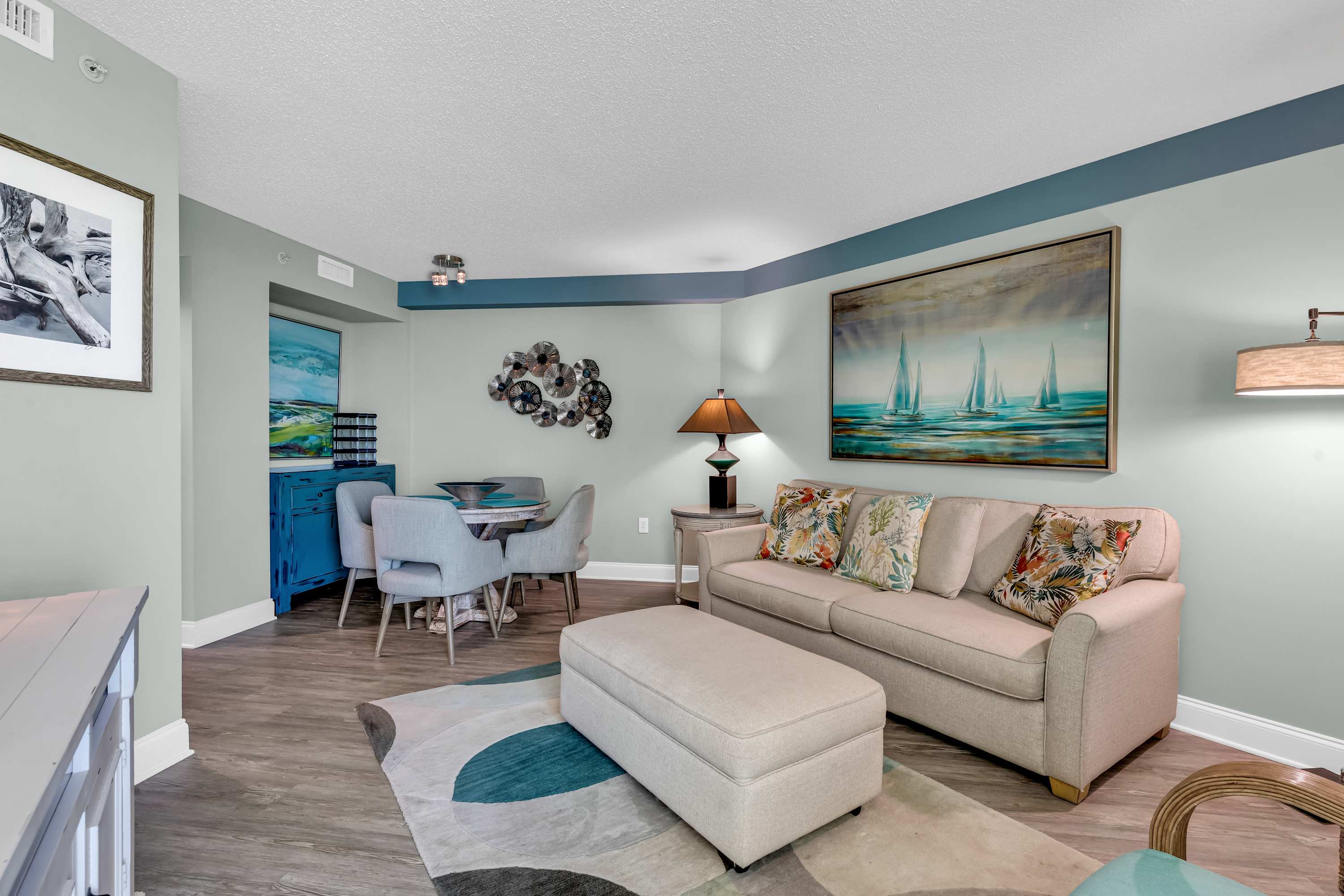 Sandy Beach Resort 1705 Oceanfront Views | Photo 4