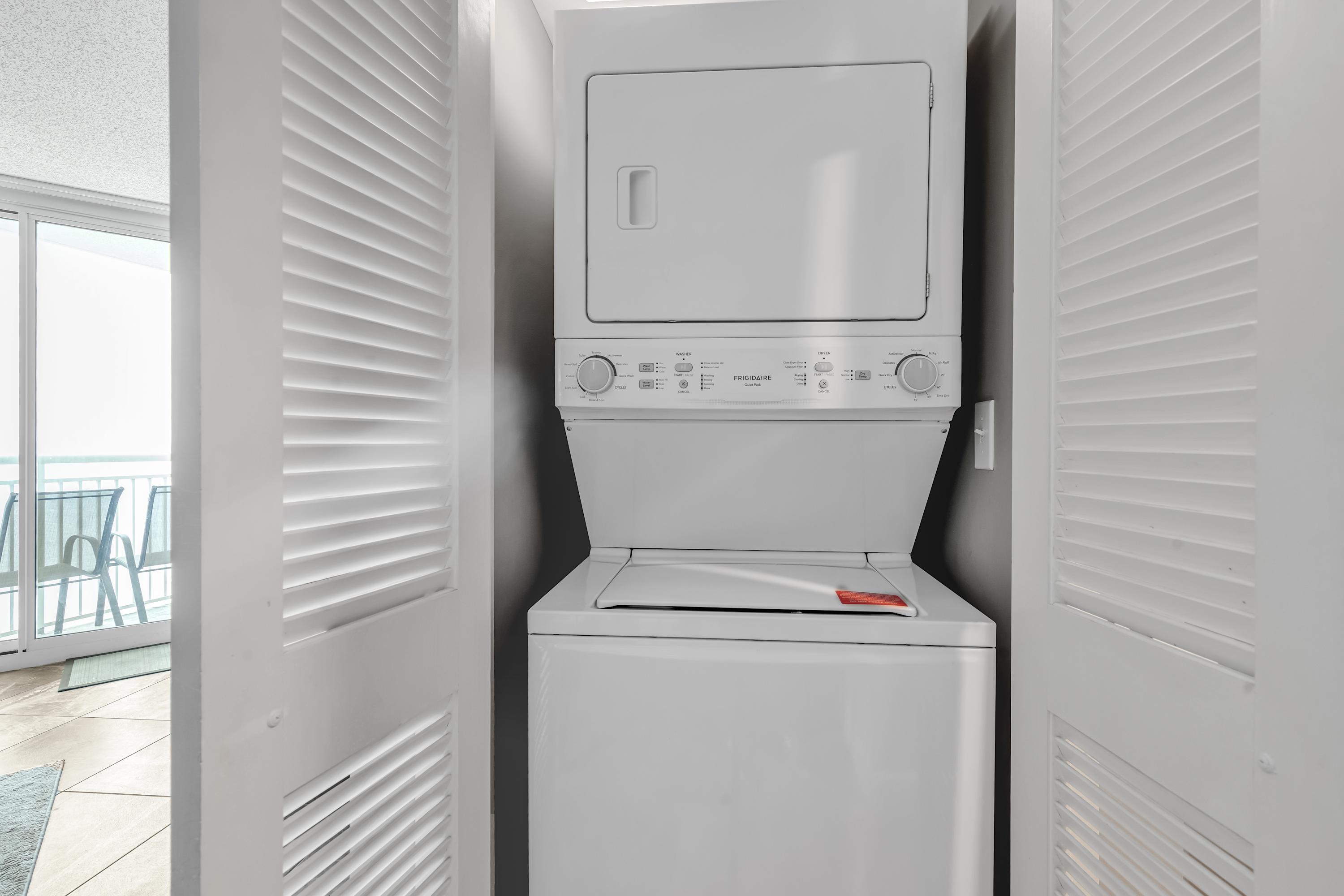 Oceanfront Perfect Couples Getaway | Photo 15