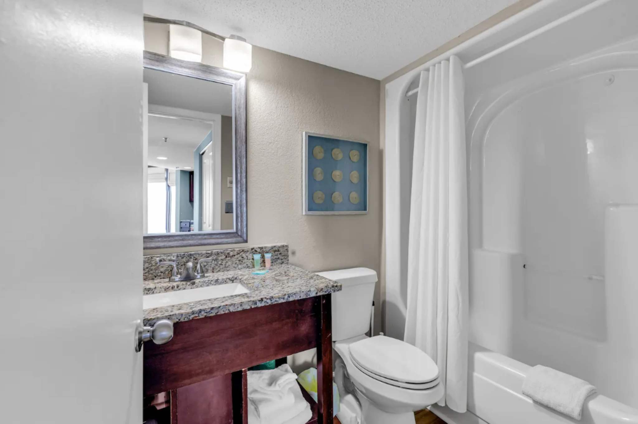 Patricia Grand Resort 1802 Ocean Views with pools | Photo 15