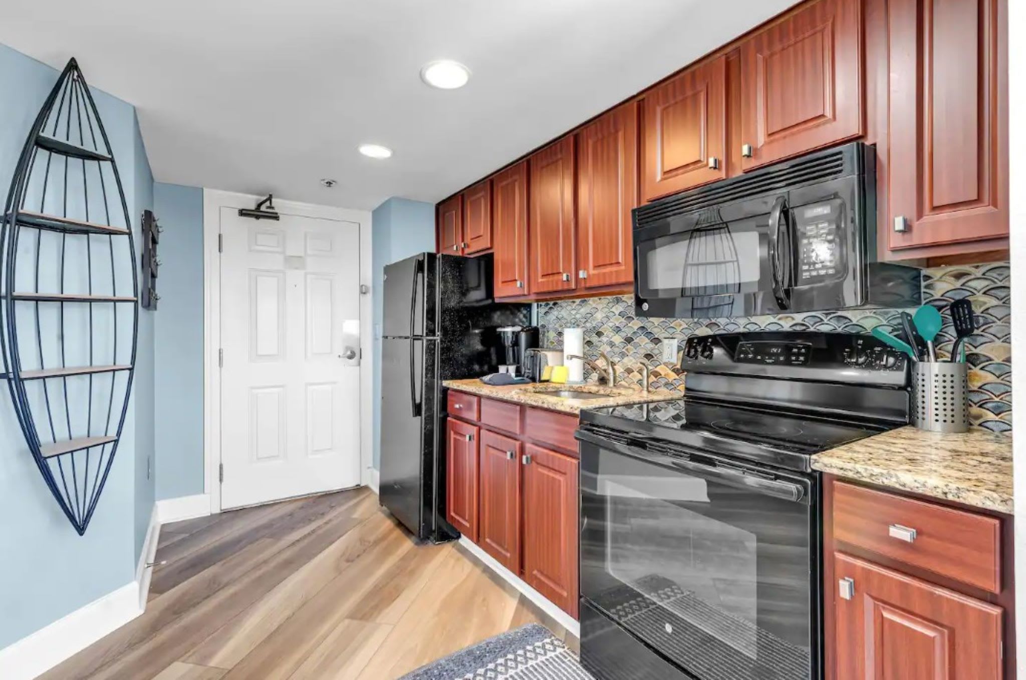 Patricia Grand Resort 1802 Ocean Views with pools | Photo 7