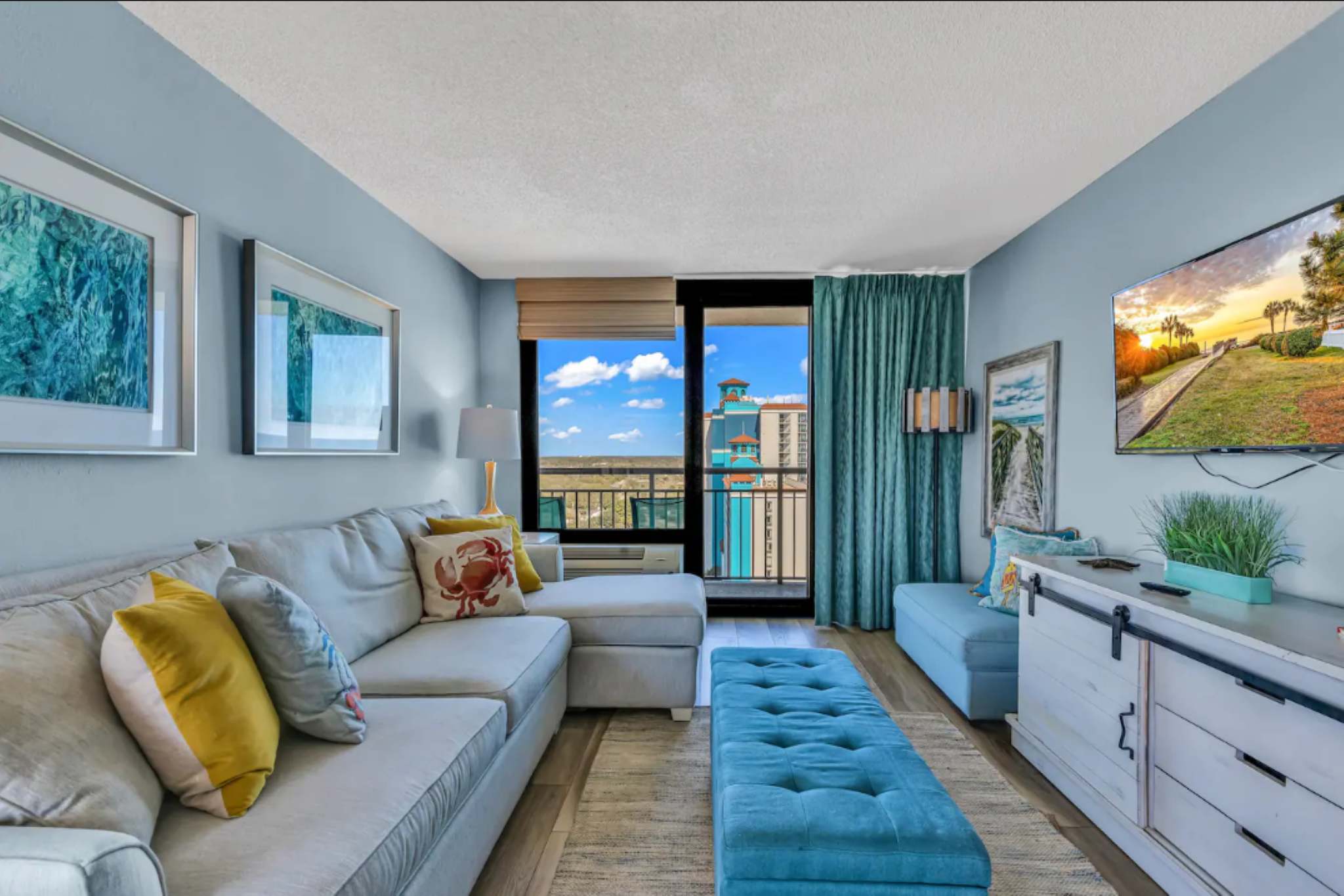 Patricia Grand Resort 1802 Ocean Views with pools | Photo 10