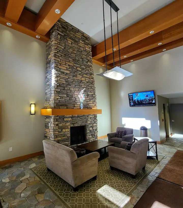 Spacious 1 Bdrm, Slps 4 | WP Resort | Ski-in/out