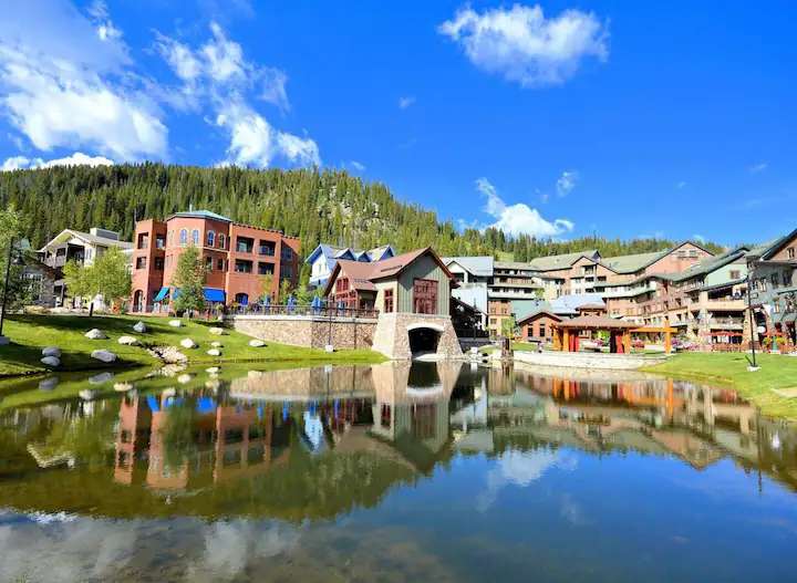 Spacious 1 Bdrm, Slps 4 | WP Resort | Ski-in/out