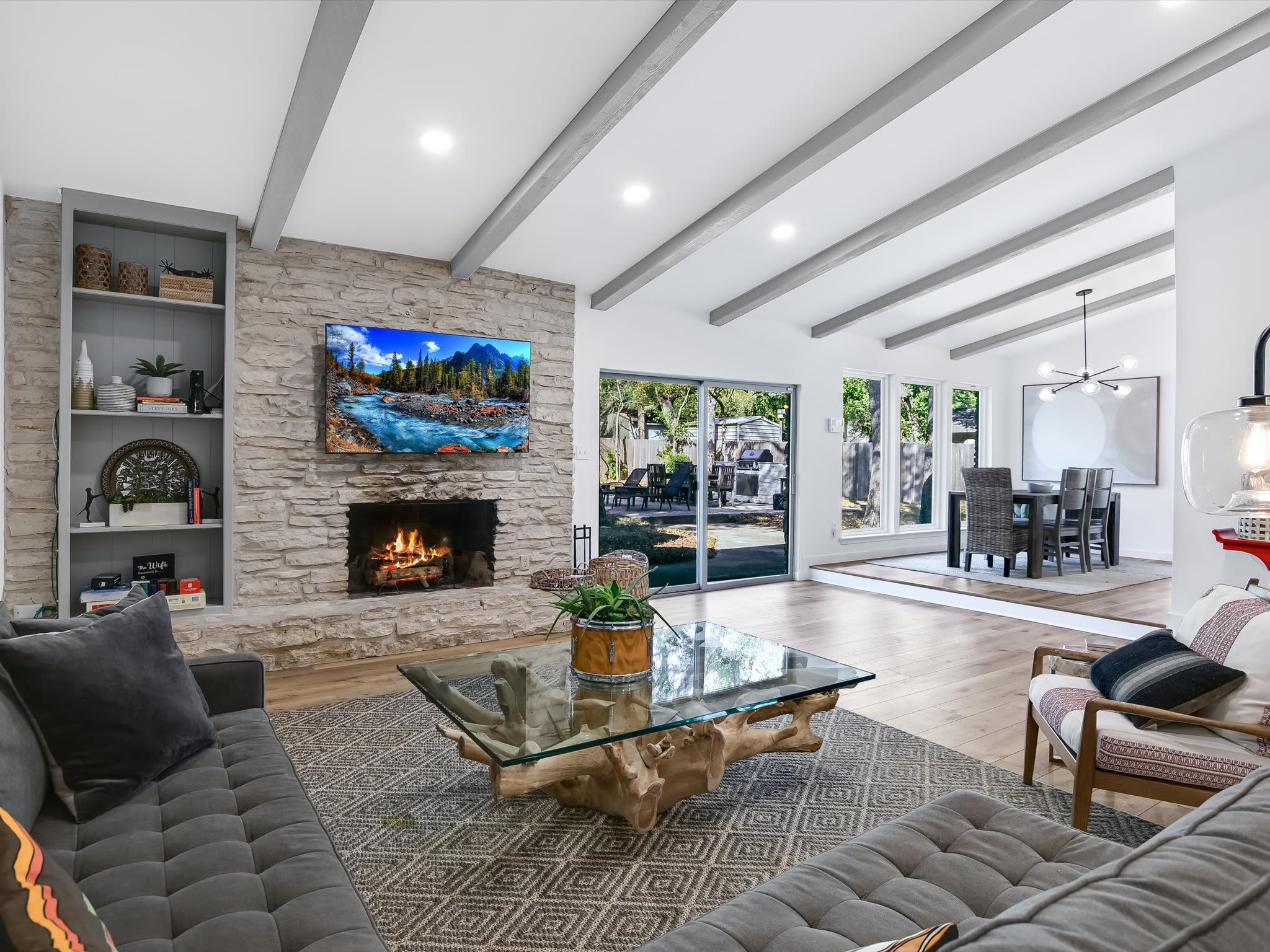 Broadmeade Bungalow - Private Pool & Fire Pit — Austin, TX — vacation rental