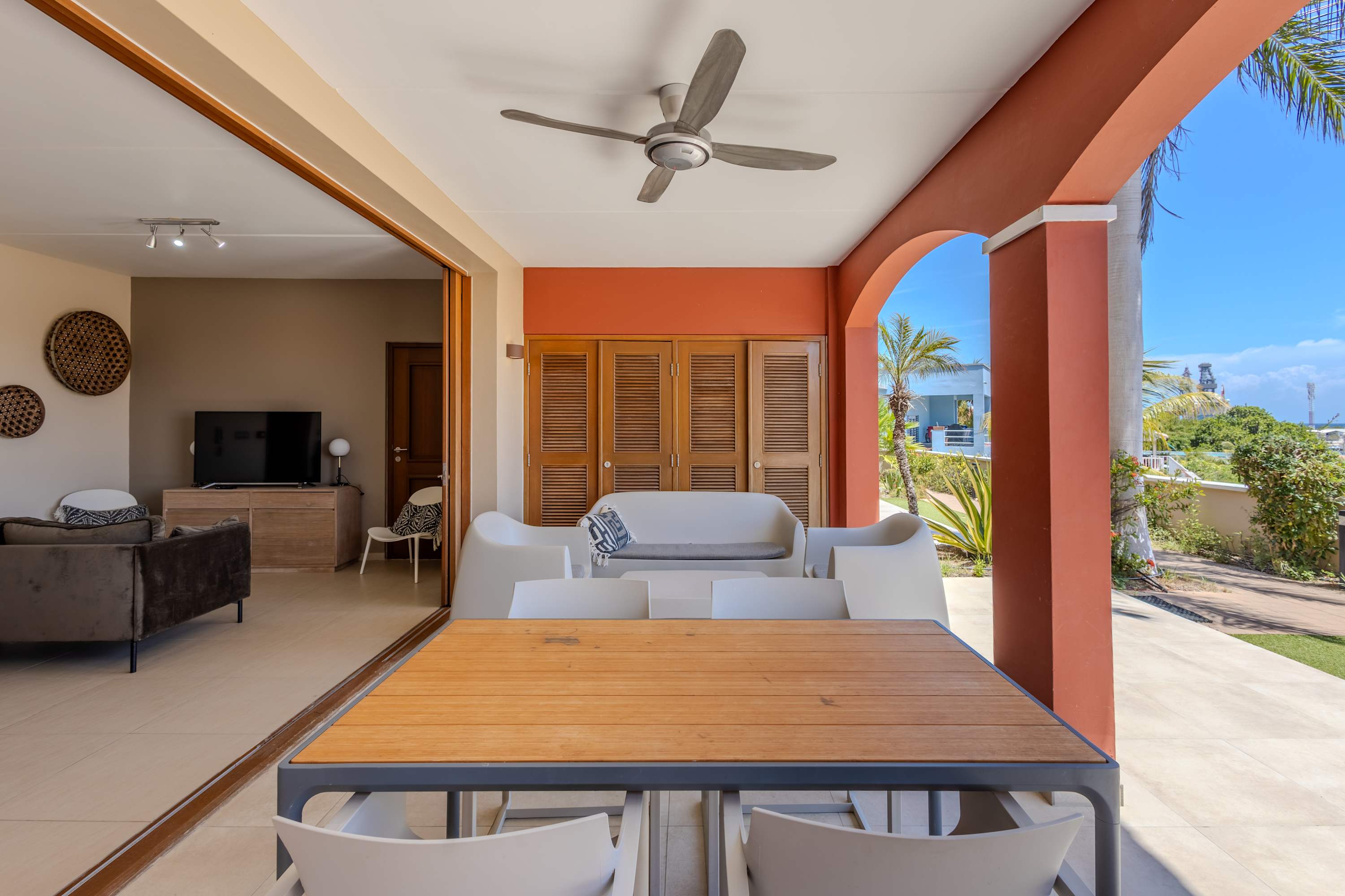 Spanish Water Resort - Ocean View 5