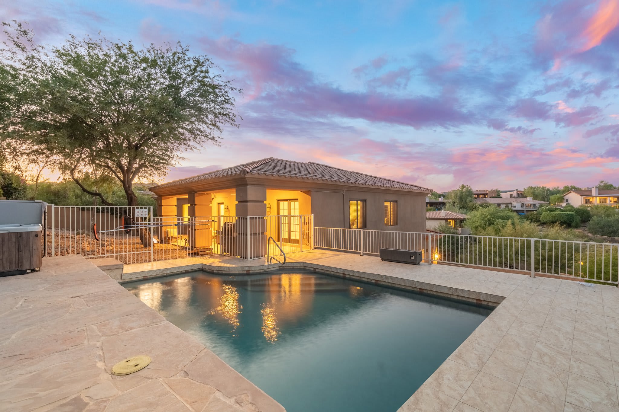 Luxury Retreat,Heated Pool+Hot Tub,Views,Sleeps 12 — Fountain Hills, AZ — vacation rental