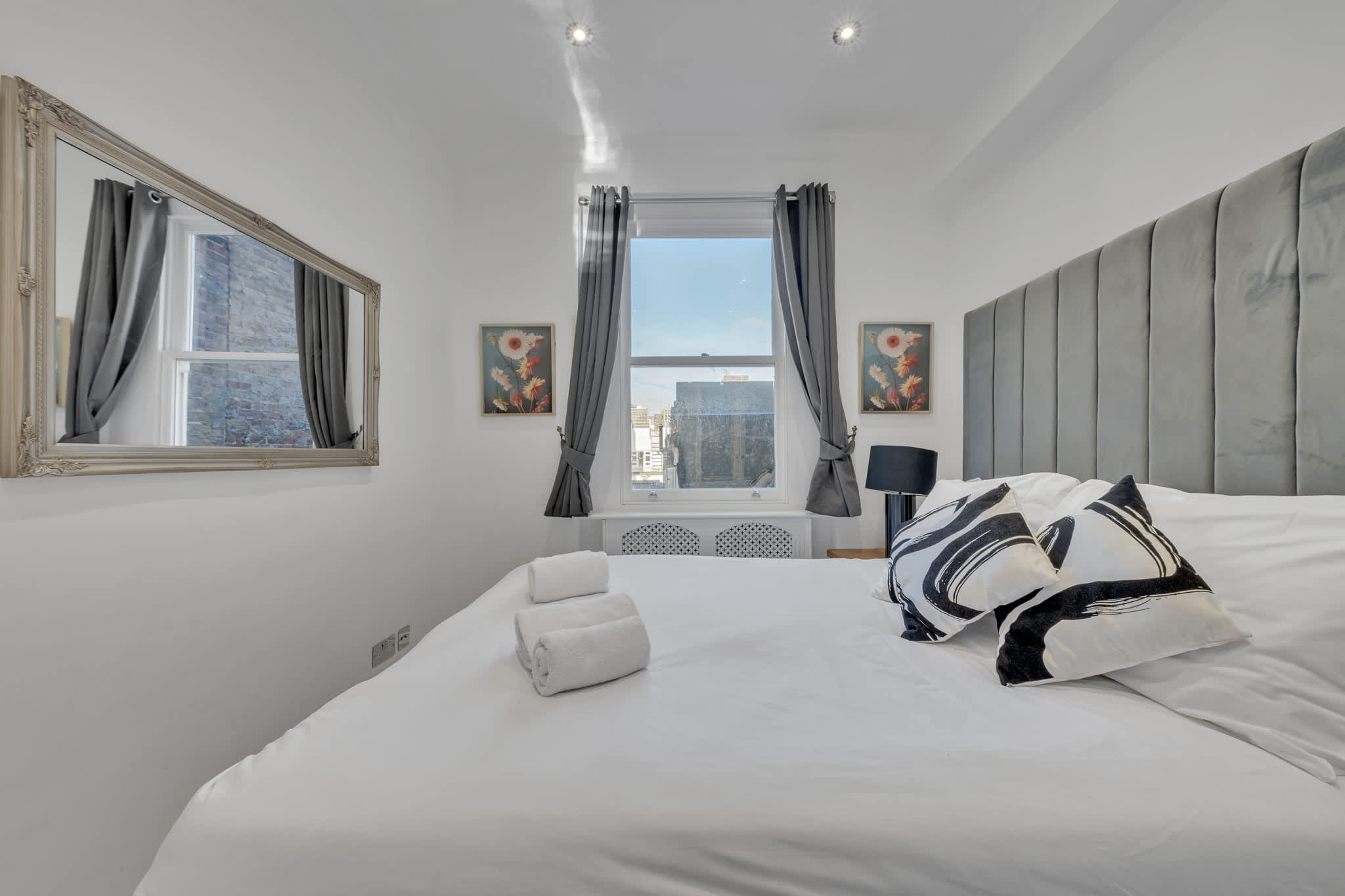 Charming 1B Victorian Apartment with Balcony in Chilworth Street W2 - Property image 5 - VivreStays