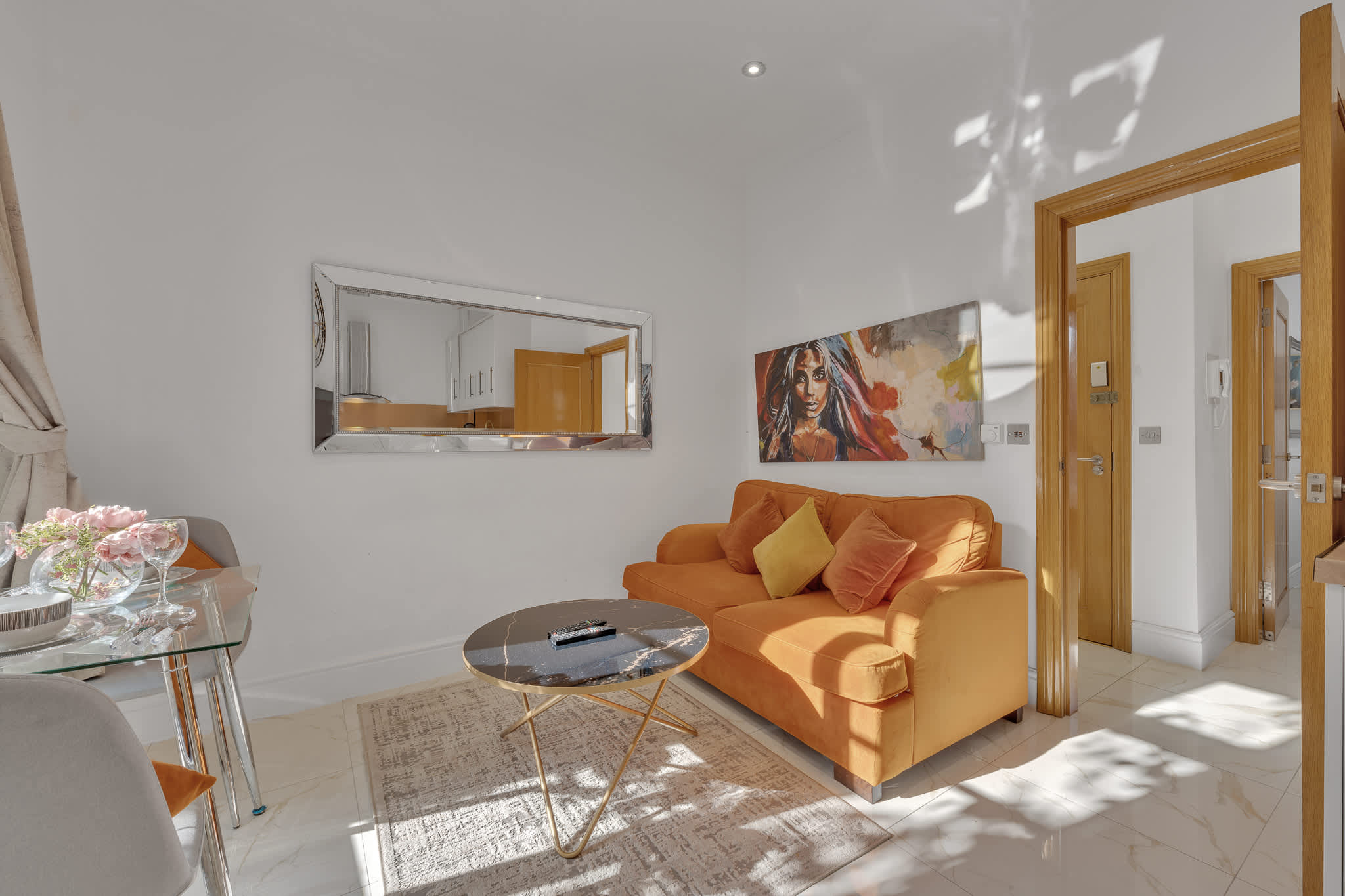 Charming 1B Victorian Apartment with Balcony in Chilworth Street W2 - Property image 15 - VivreStays