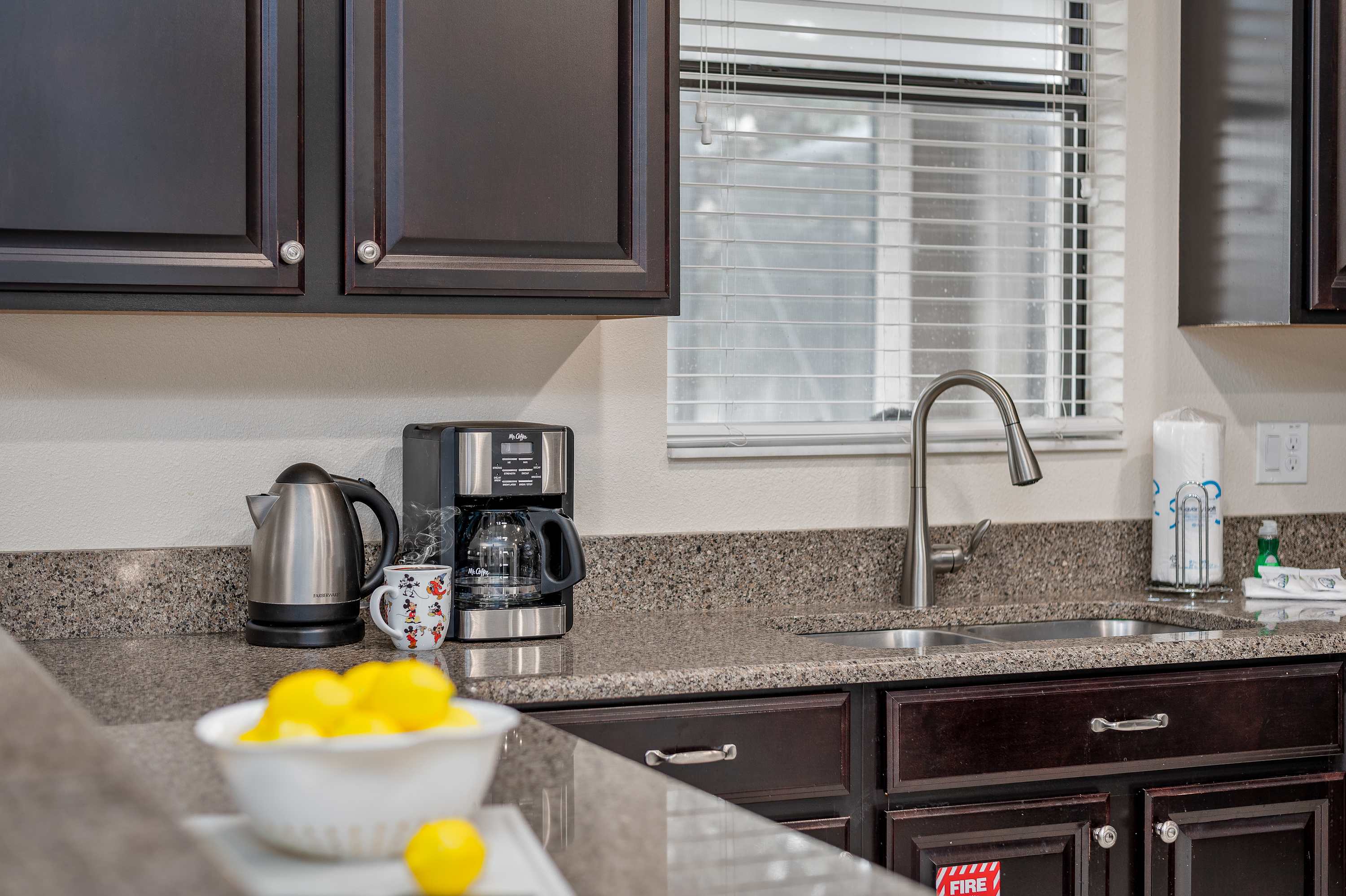 ChampionsGate villa w/ pool, hot tub & games