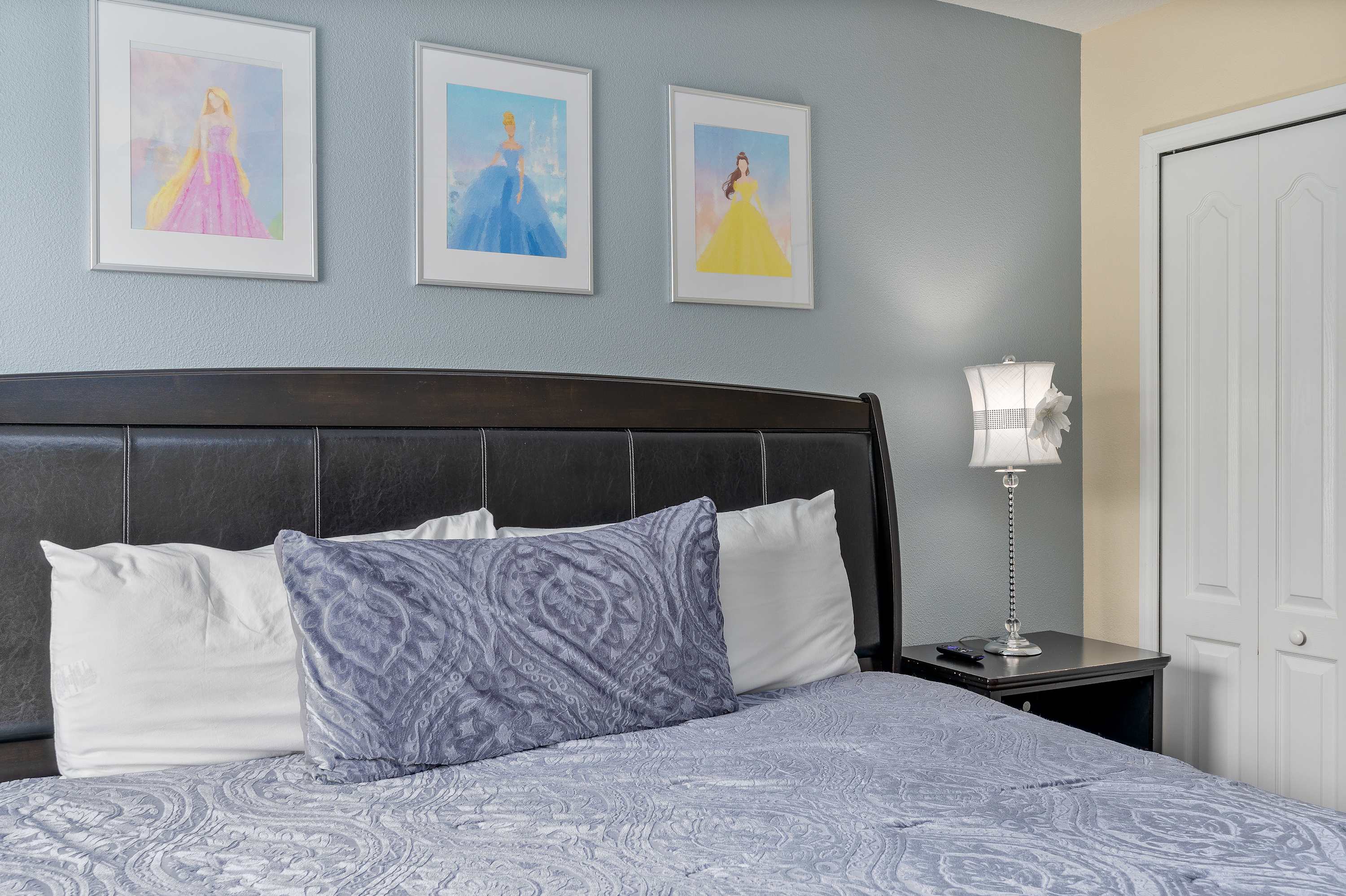 ChampionsGate villa w/ pool, hot tub & games