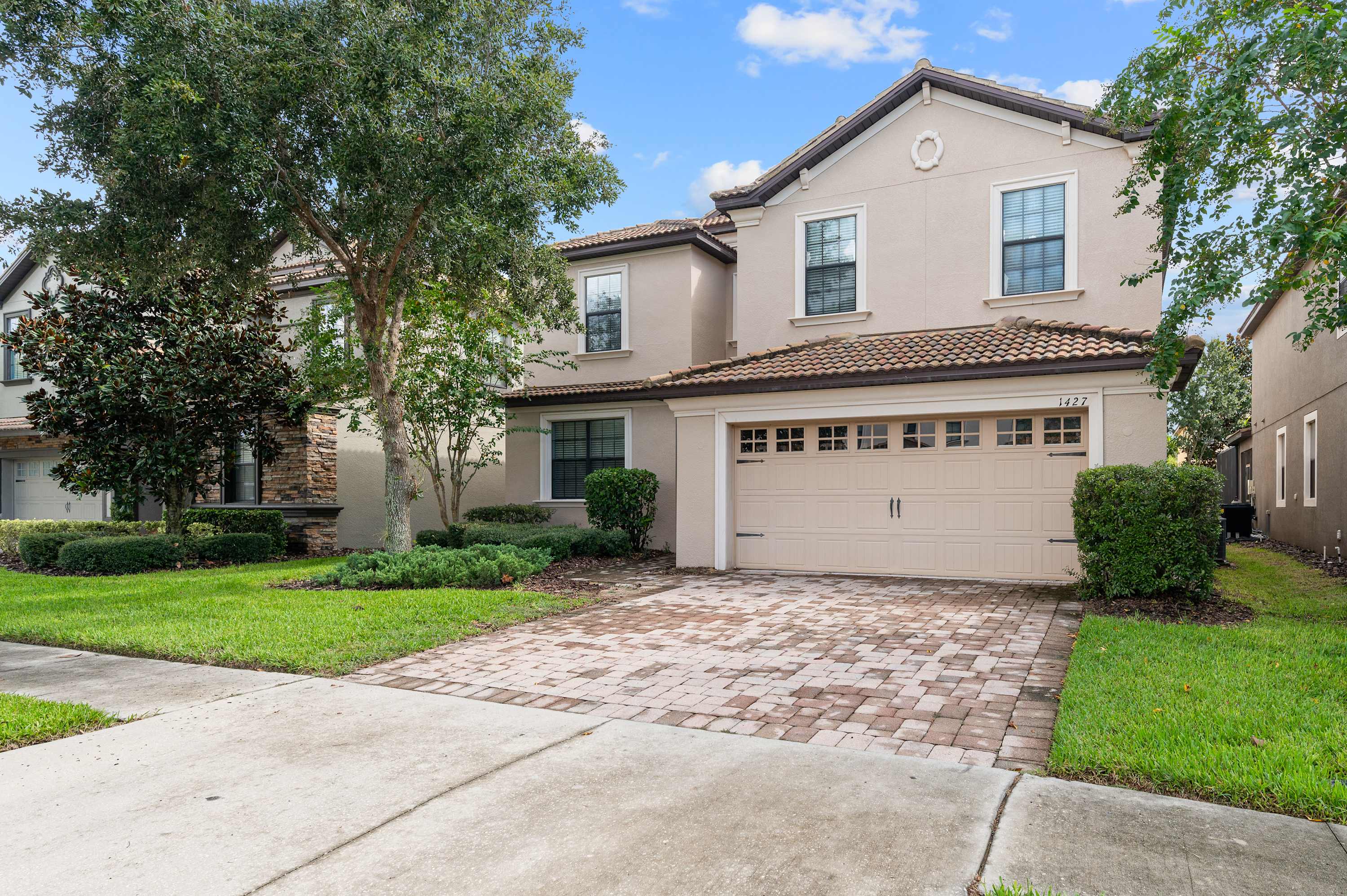 ChampionsGate villa w/ pool, hot tub & games