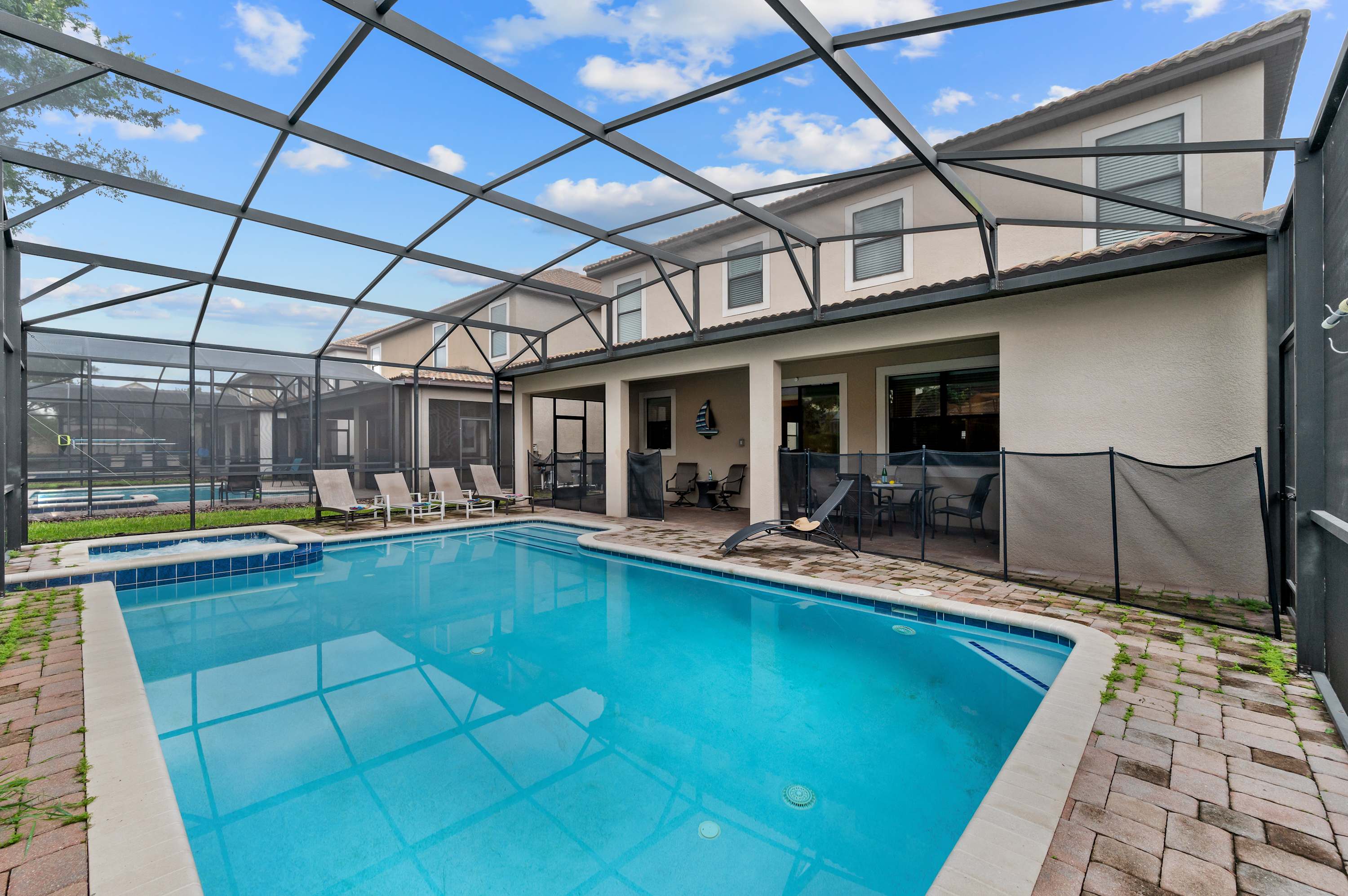 ChampionsGate villa w/ pool, hot tub & games