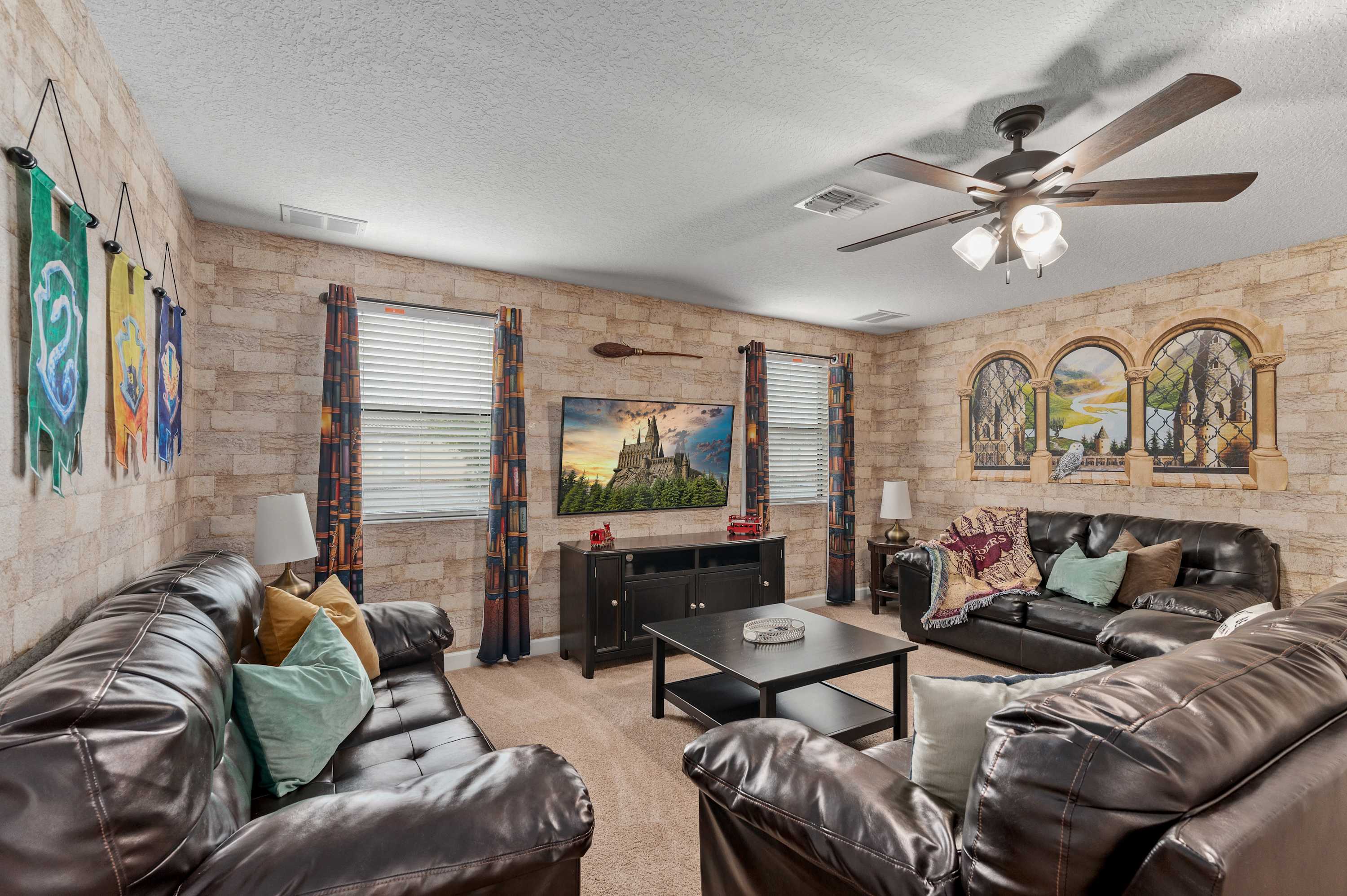 ChampionsGate villa w/ pool, hot tub & games