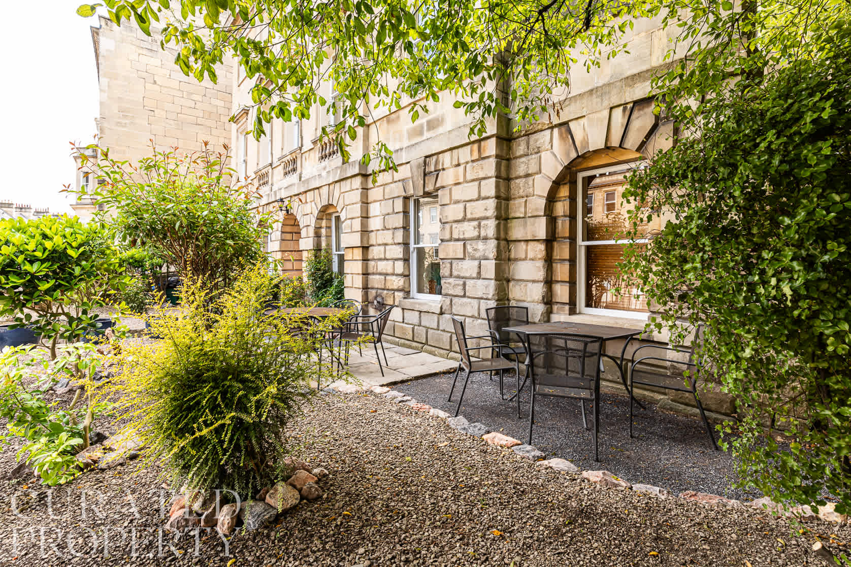 View The Admirals House - Central Bath & Free Parking! in Vineyards 20 BA1 5NA The Admirals House - Central Bath & Free Parking! in Vineyards 20 BA1 5NA - Property image 8 - VivreStays