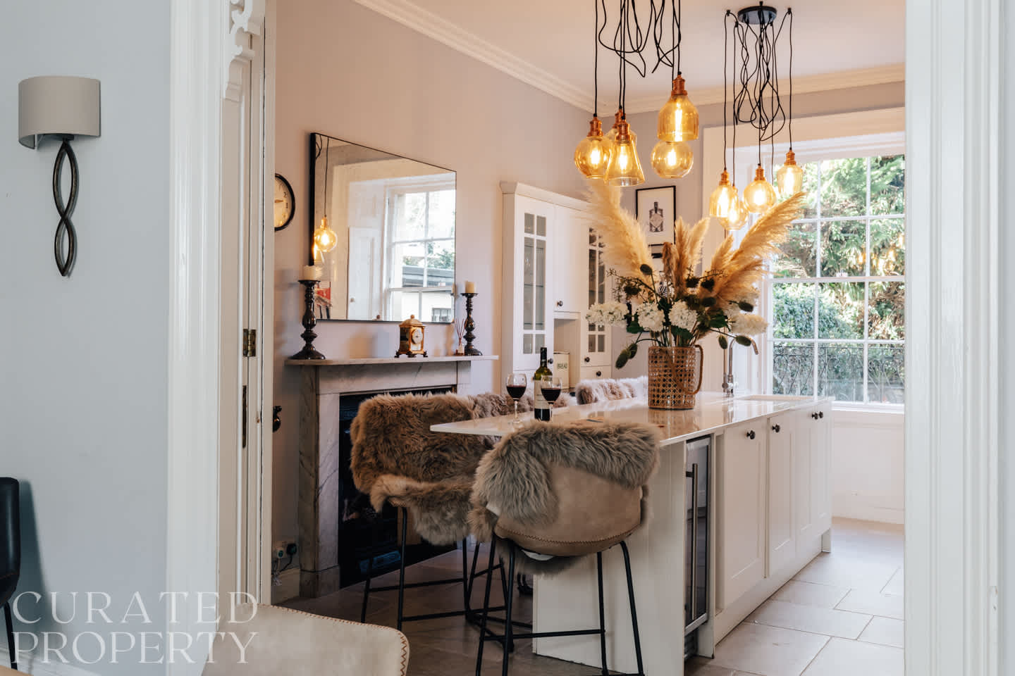 Central Townhouse with Garden & Free Parking in Charlotte Street 4 BA1 2NE - Property image 2 - VivreStays
