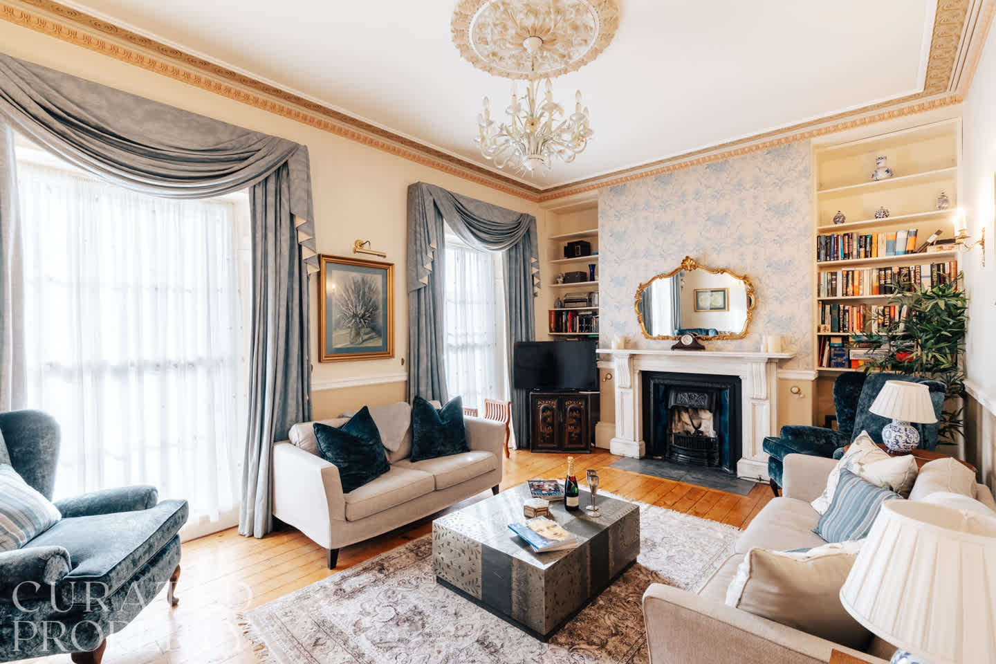 Central Townhouse with Garden & Free Parking in Charlotte Street 4 BA1 2NE - Property image 11 - VivreStays