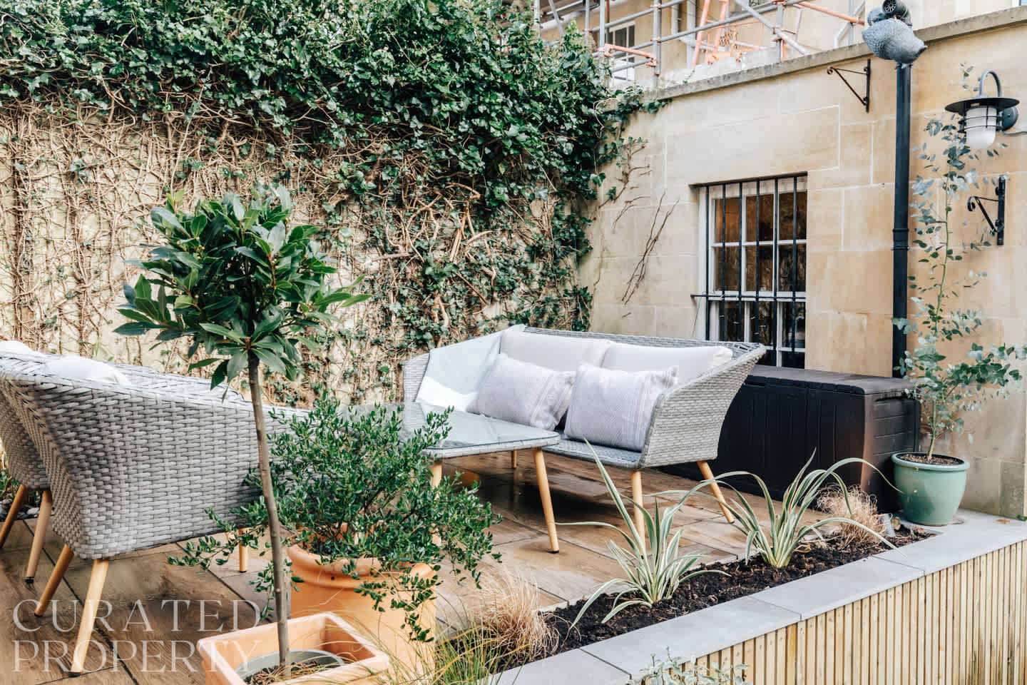 Central Townhouse with Garden & Free Parking in Charlotte Street 4 BA1 2NE - Property image 15 - VivreStays