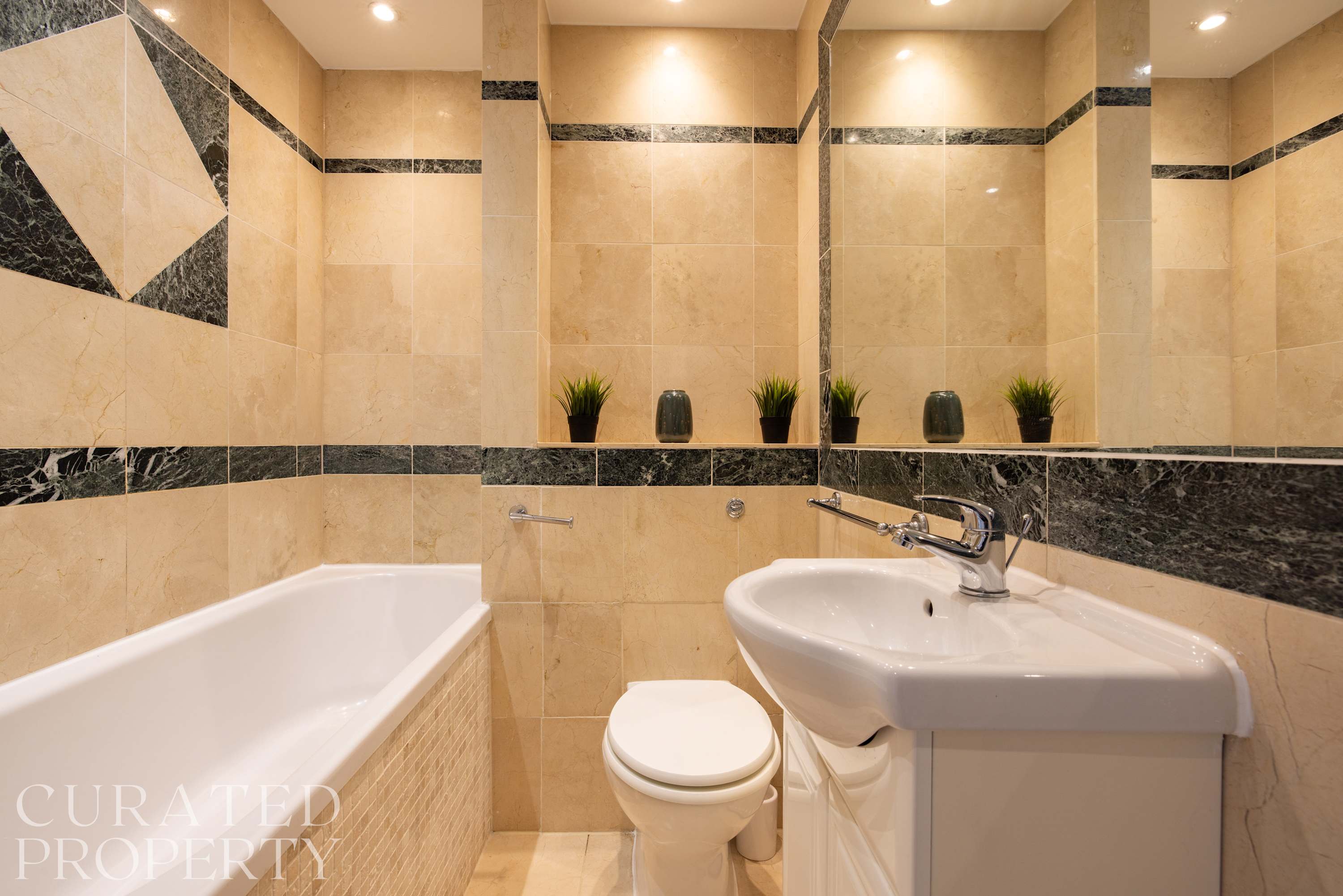 Chic & Light-filled Earls Court Flat near Tube in 49 Eardley Crescent SW5 9JT - Property image 19 - VivreStays