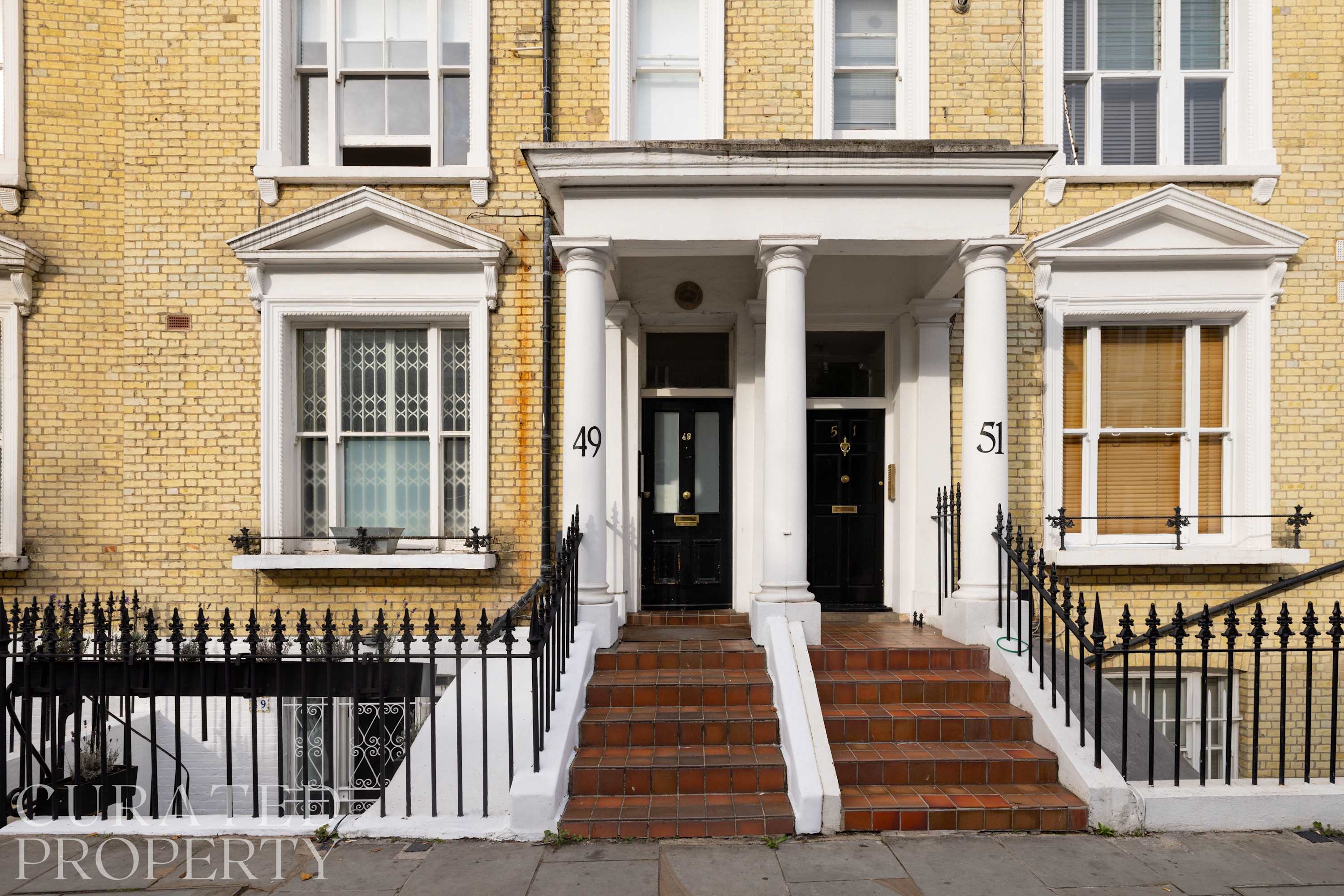 Chic & Light-filled Earls Court Flat near Tube in 49 Eardley Crescent SW5 9JT - Property image 24 - VivreStays
